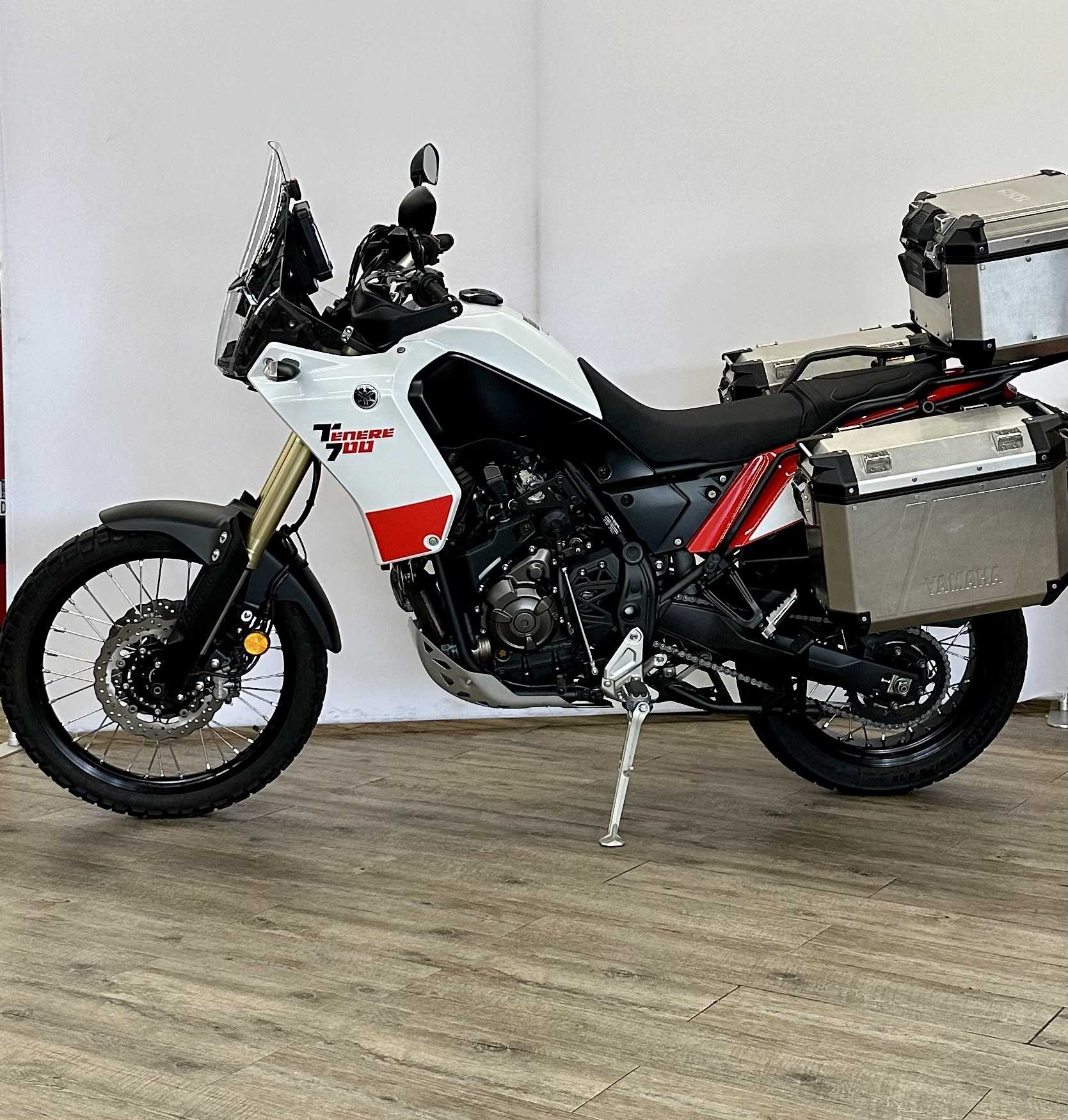 Yamaha XTZ 700 Ténéré 2021 HD vue gauche