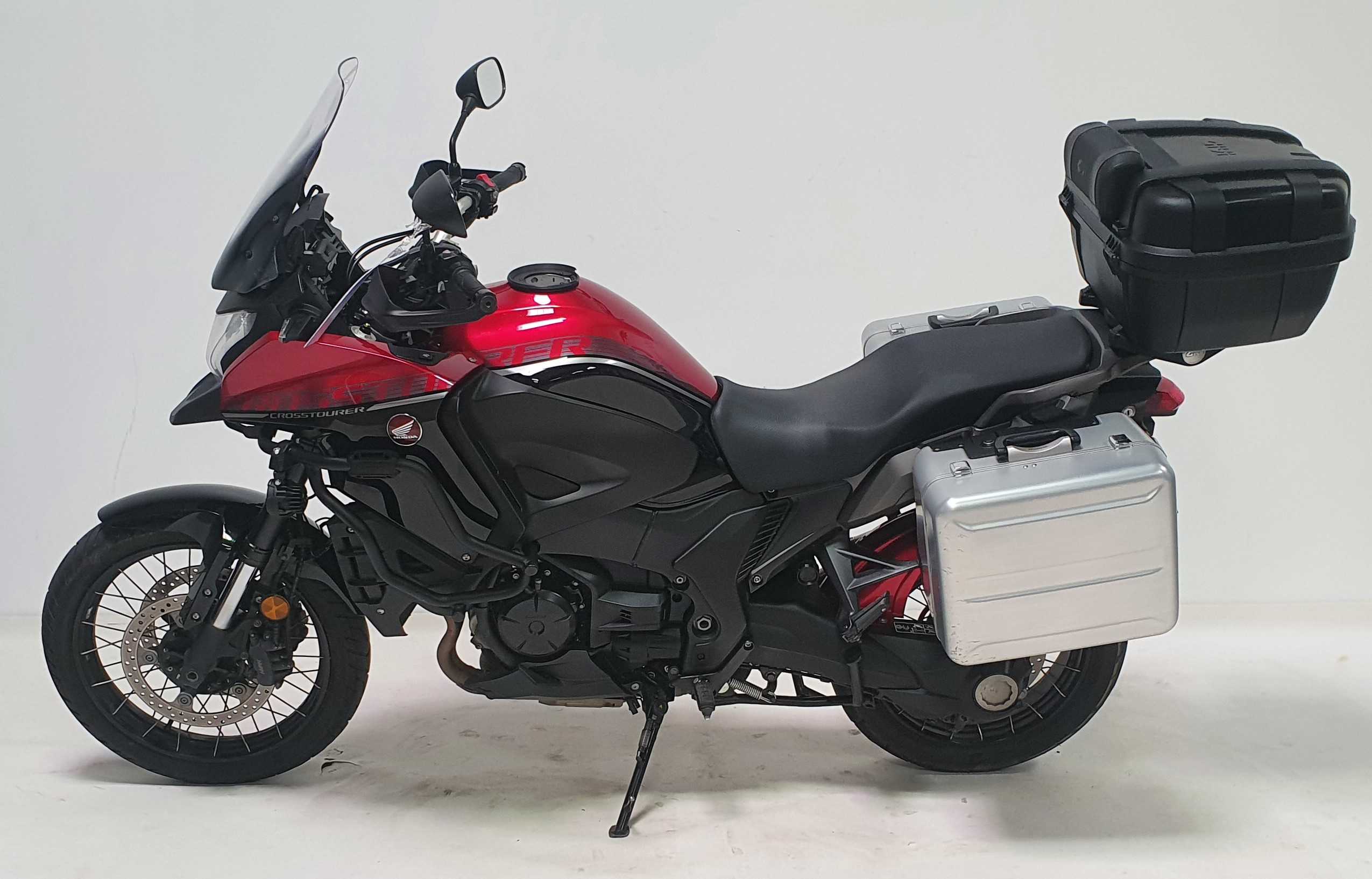 Honda VFR 1200 X 2018 HD vue gauche