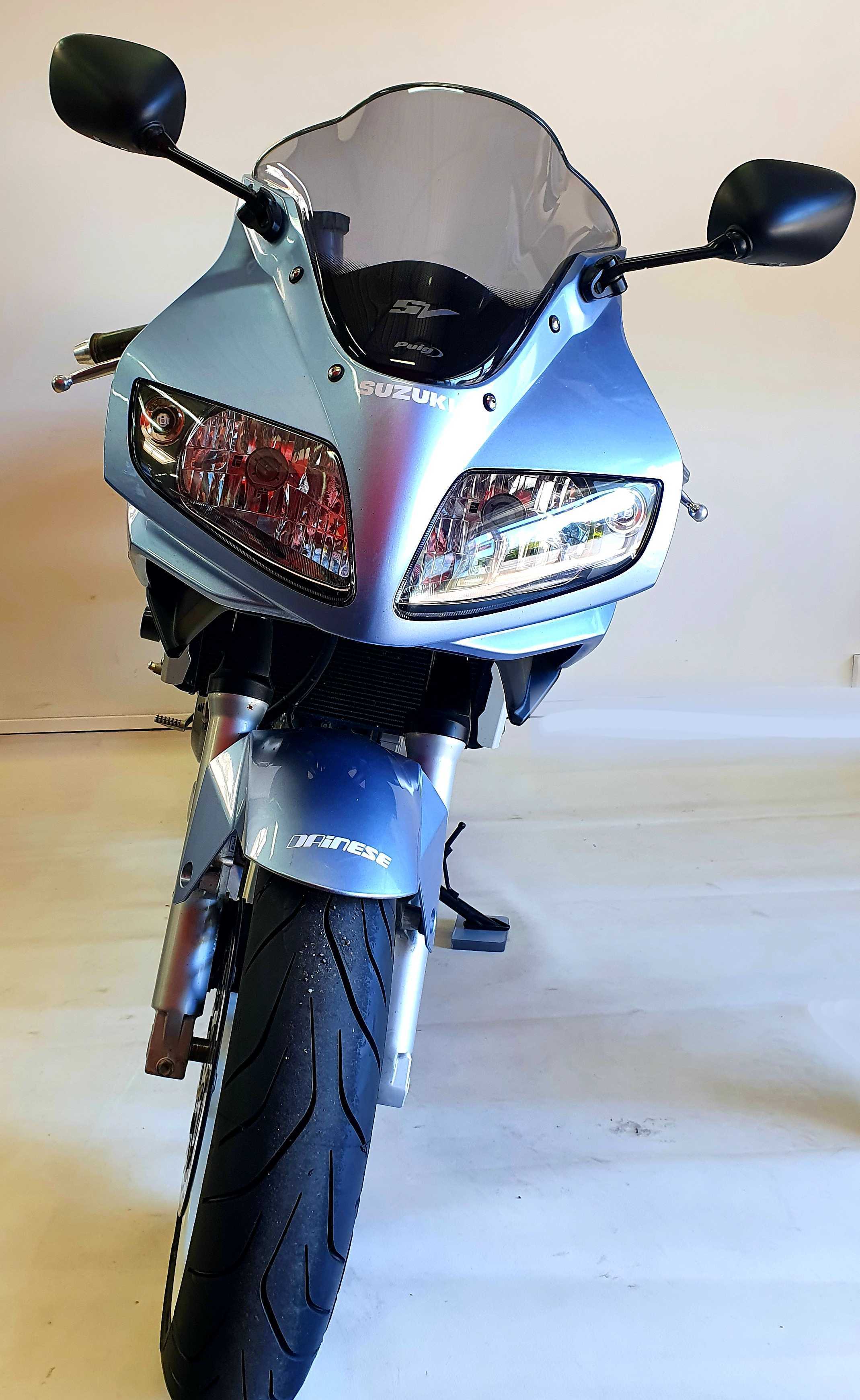 Suzuki SV 650 S 2006 HD vue avant