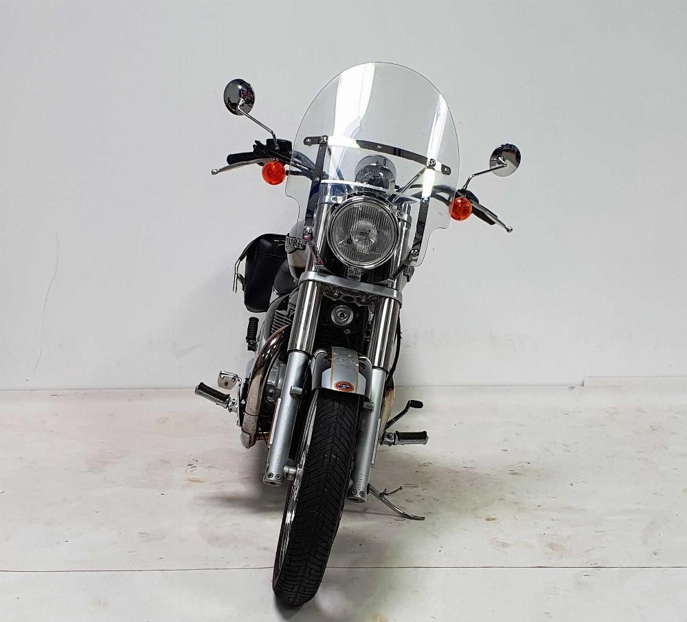 Triumph 800 Bonneville America 2004 vue avant