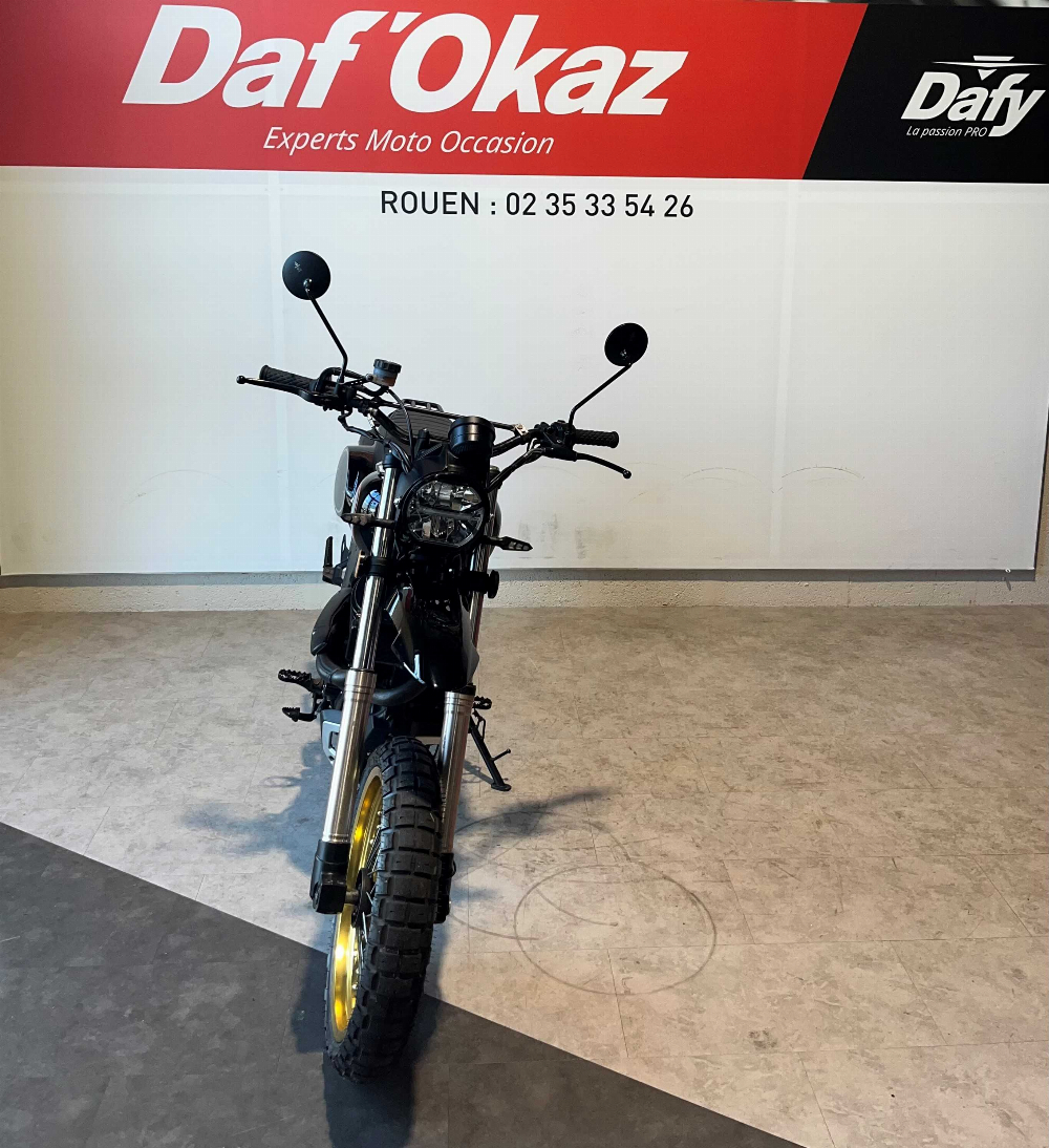 Mash X-RIDE 650 2023 vue avant