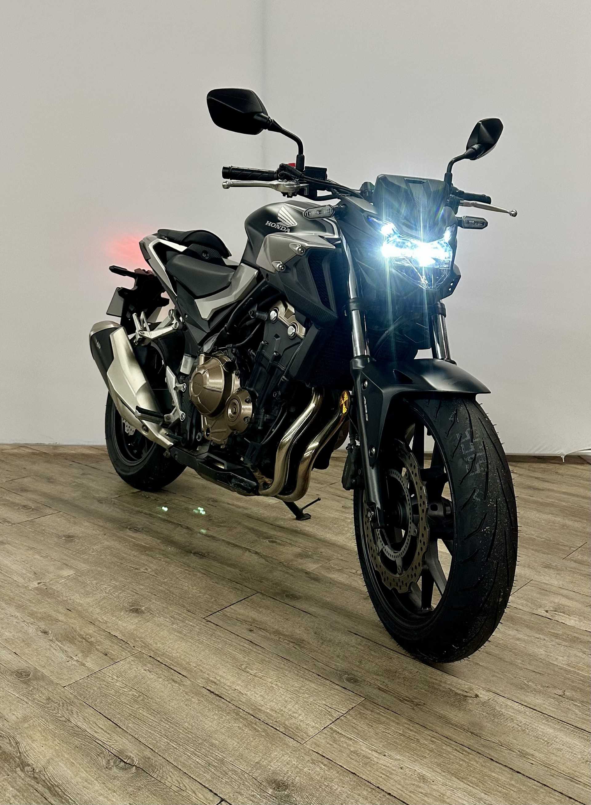 Honda CB 500 F ABS 2020 HD vue 3/4 droite