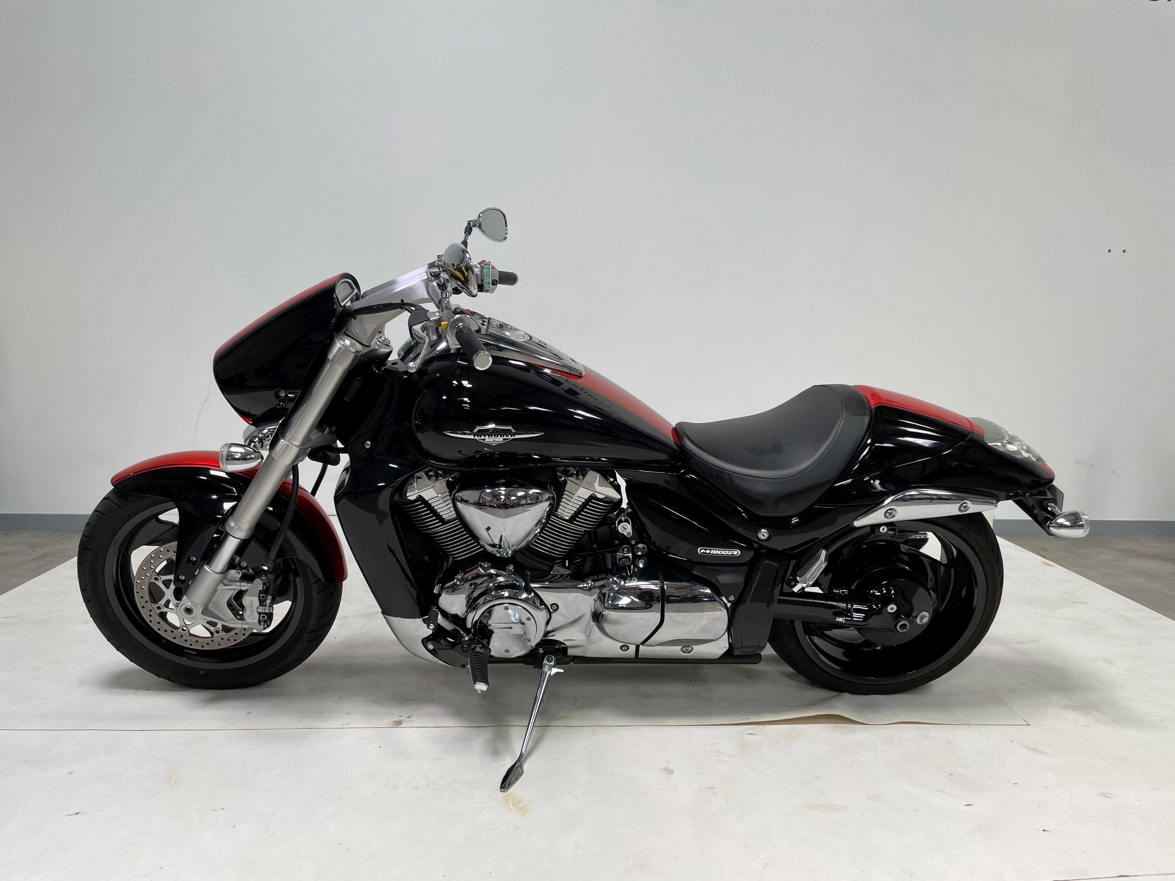 Suzuki VZR 1800 Intruder (M1800R) 2012 HD vue gauche