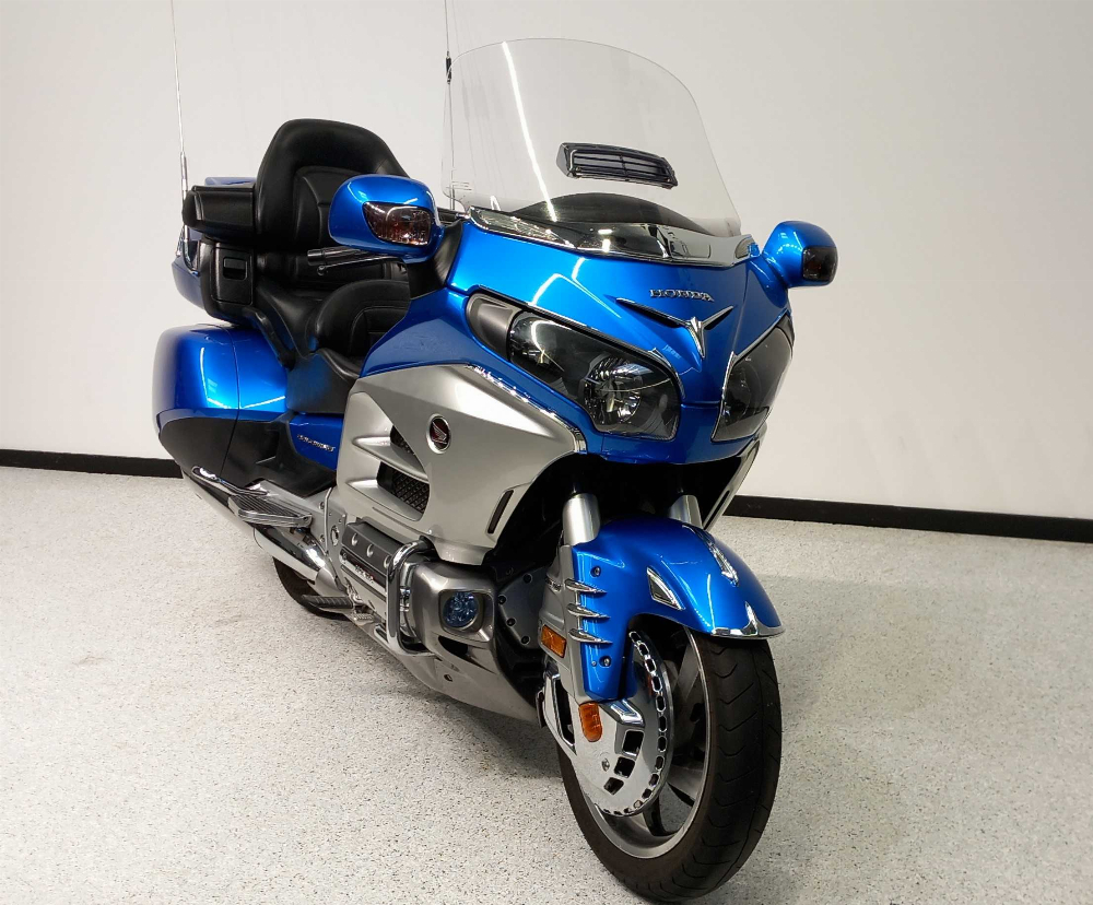 Honda GL 1800 Goldwing 2012 vue 3/4 droite