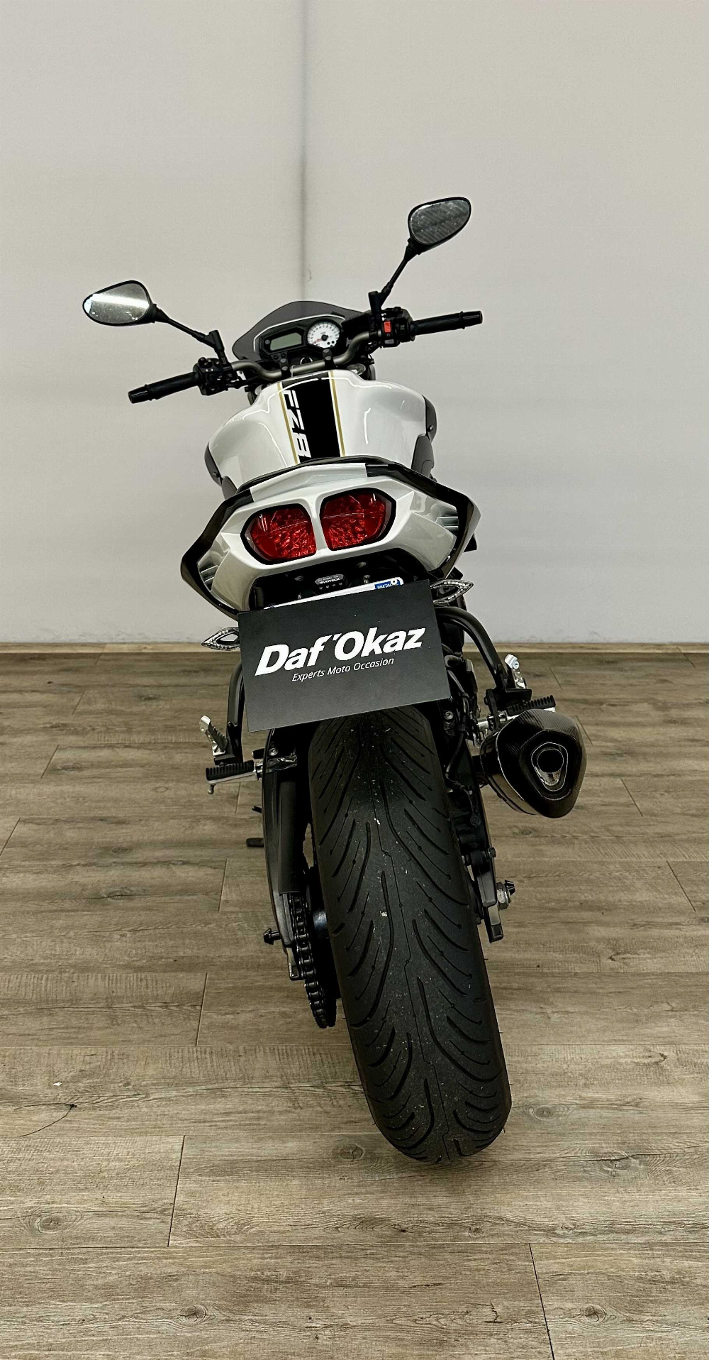 Yamaha FZ8 N 2013 vue arrière