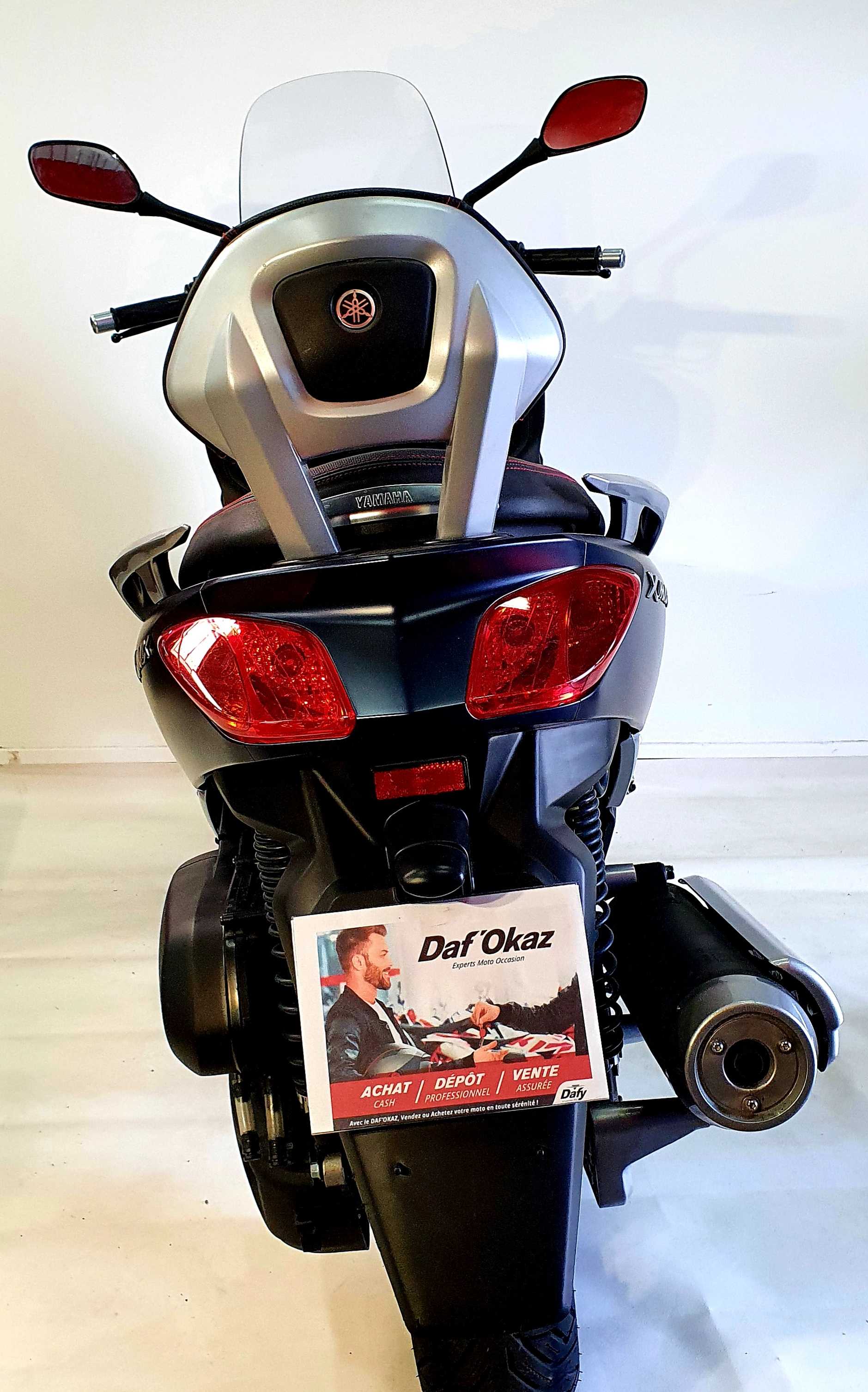 Yamaha YP 125 R X-Max 2010 HD vue arrière