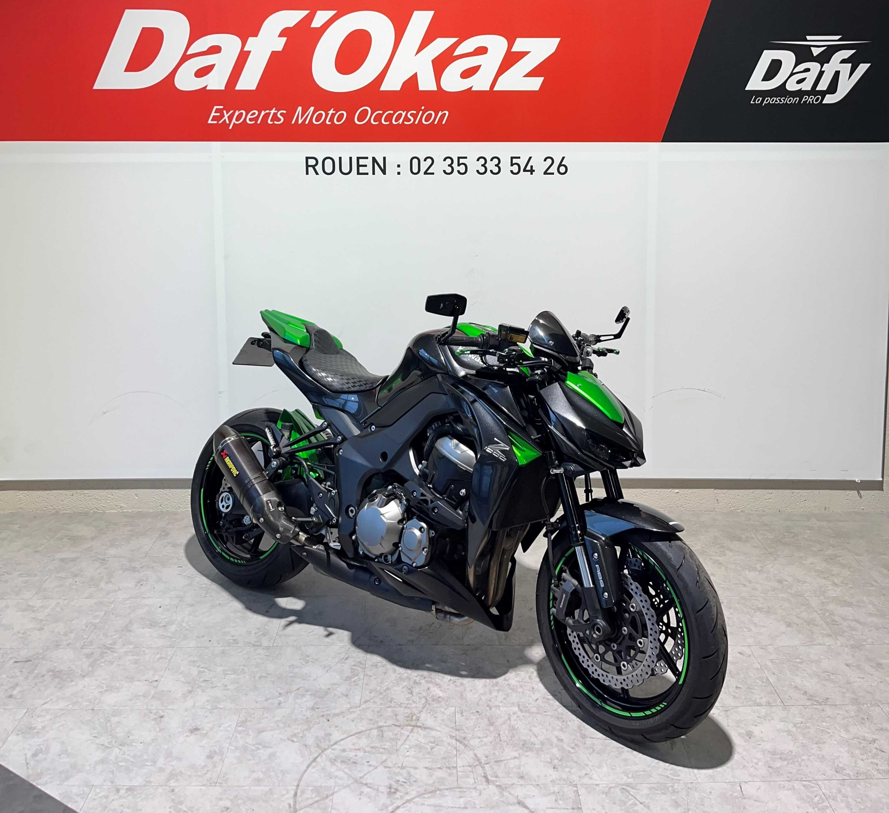 Kawasaki Z 1000 ABS 2015 HD vue 3/4 droite