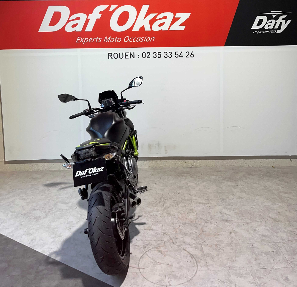 Kawasaki Z 650 2019 vue arrière