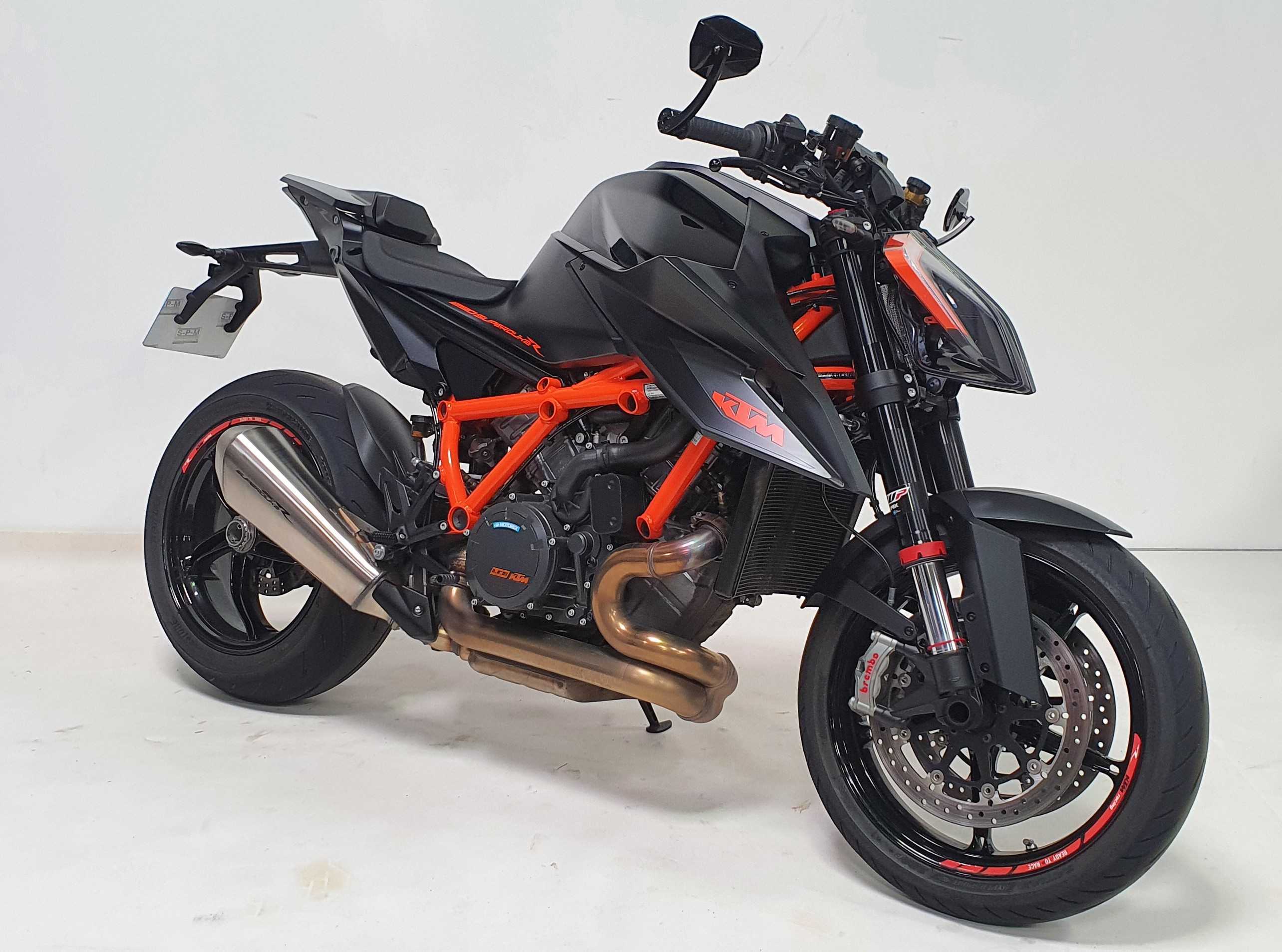 KTM 1290Super Duke R 2019 HD vue 3/4 droite