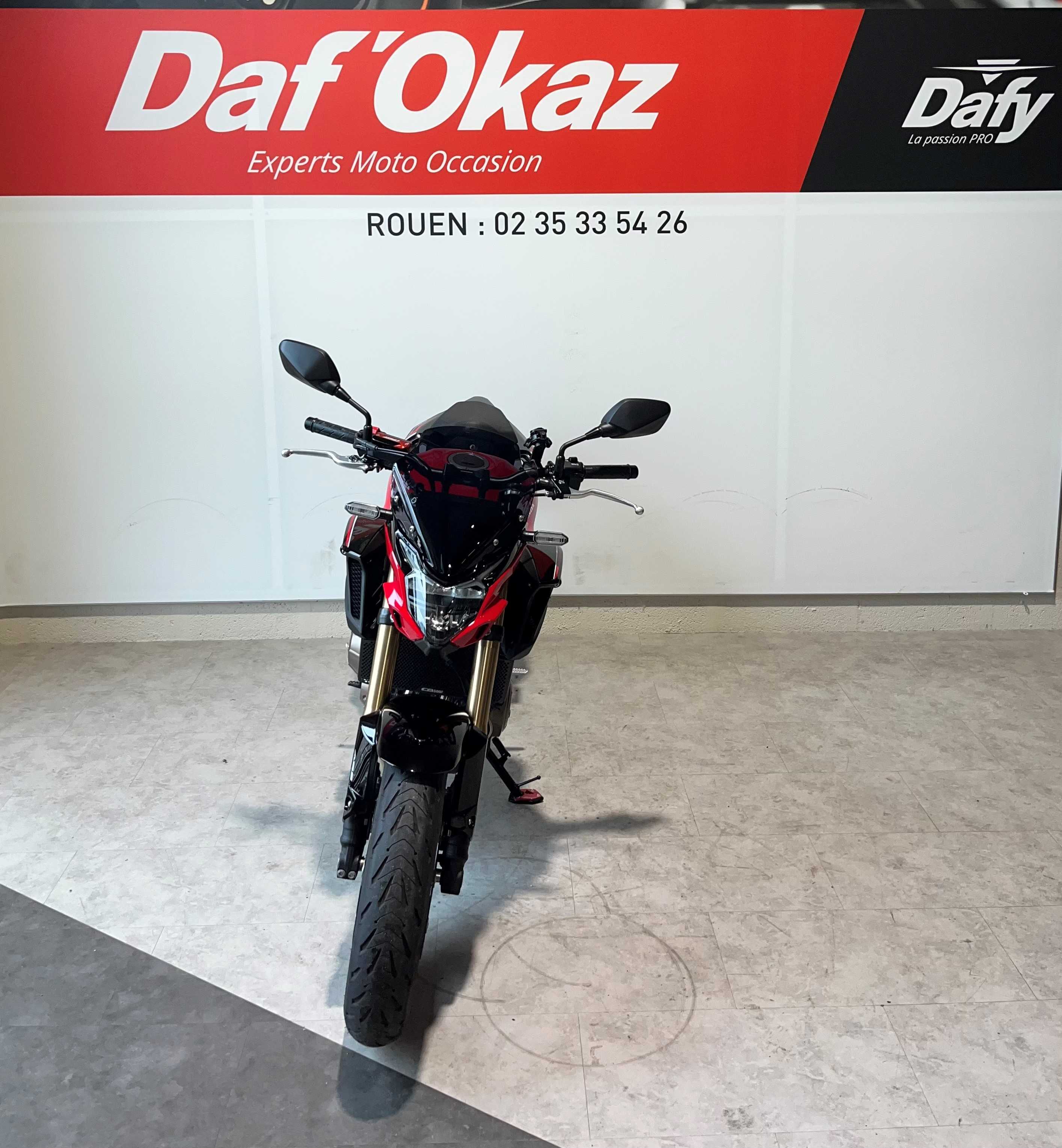 Honda CB 500 F 2023 HD vue avant