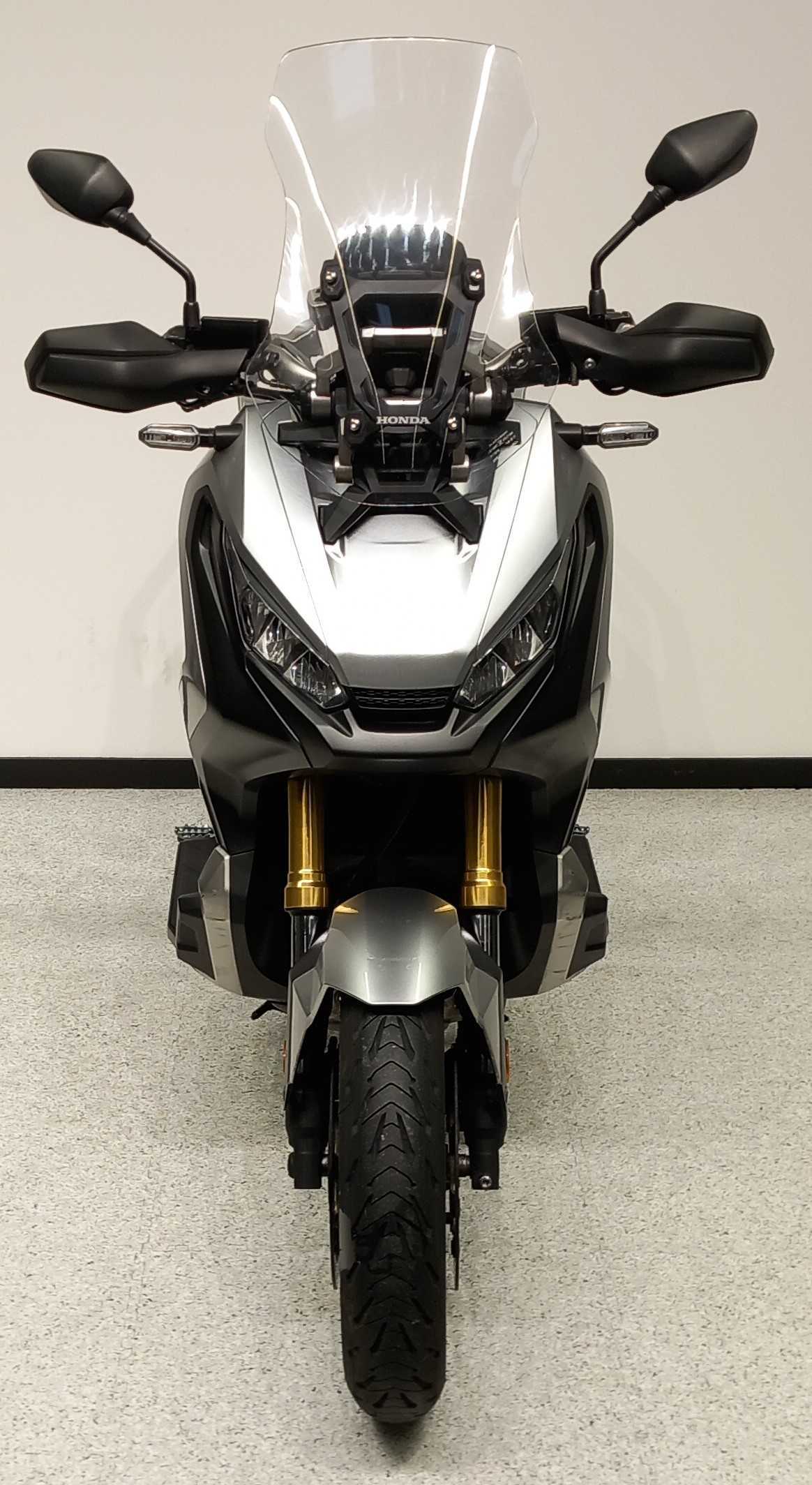 Honda X-ADV 750 2017 HD vue avant