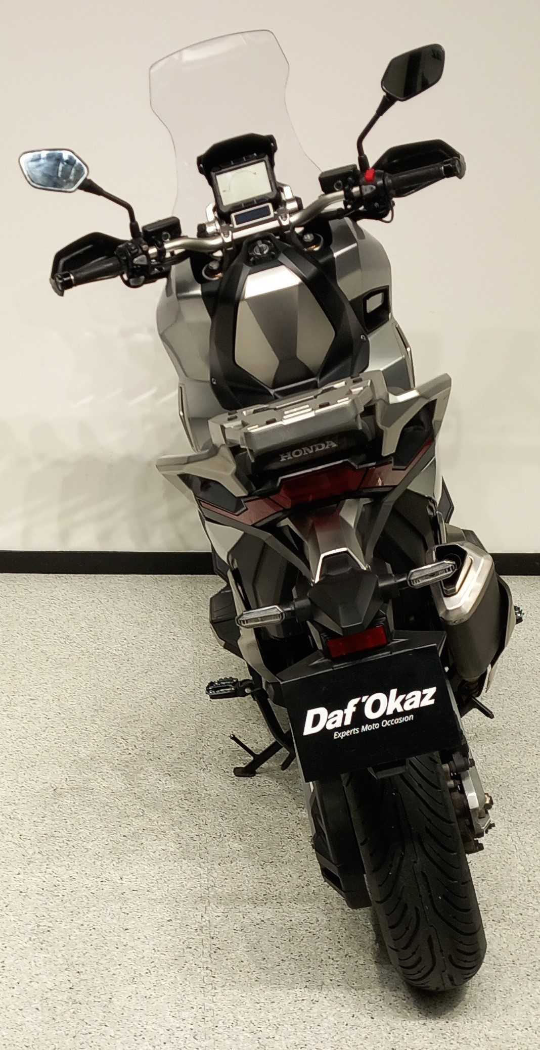 Honda X-ADV 750 2017 HD vue arrière