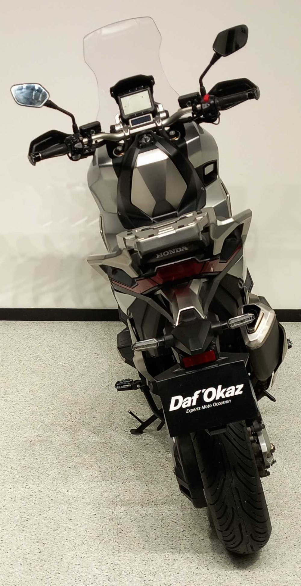 Honda X-ADV 750 2017 vue arrière