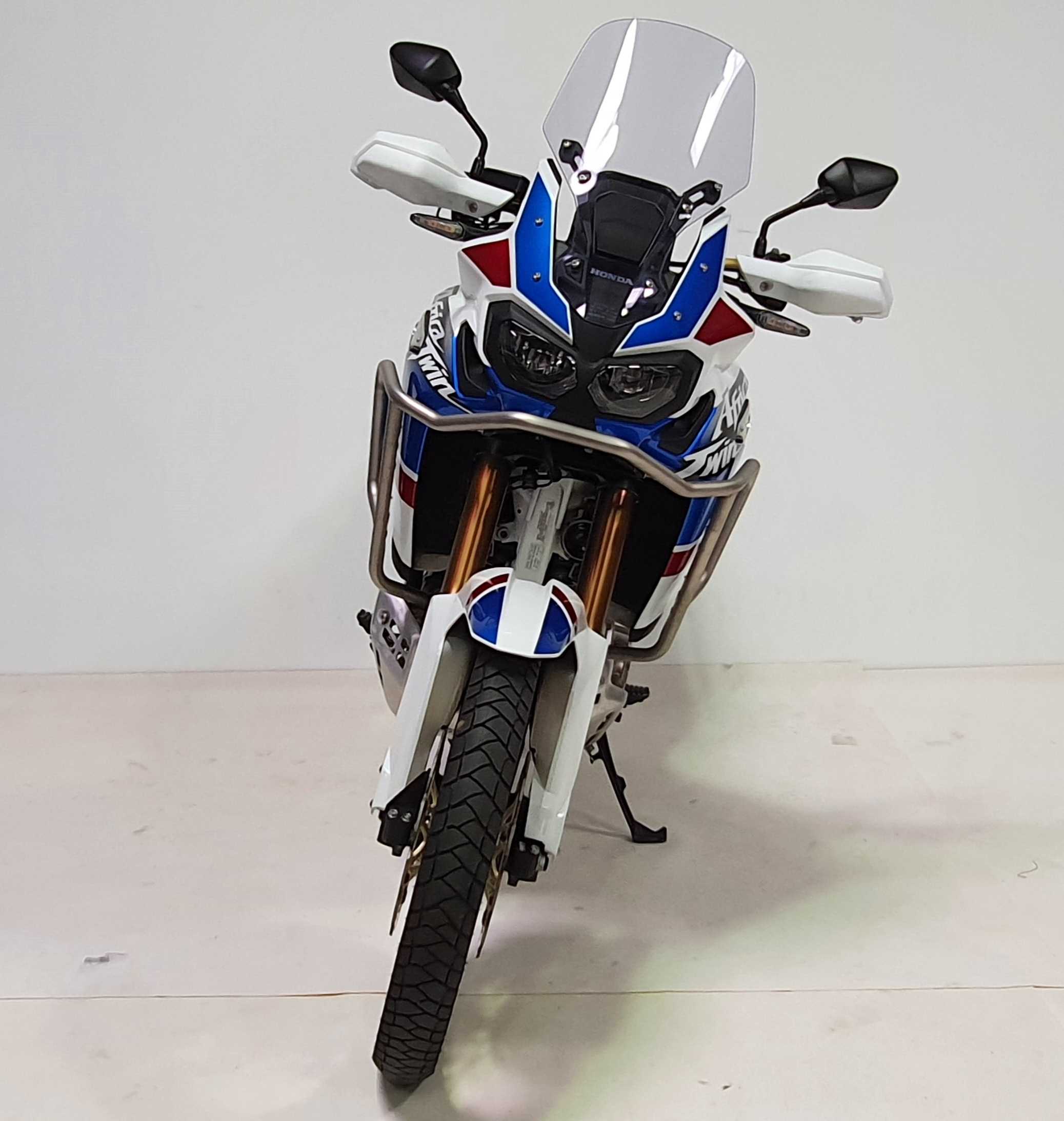 Honda Africa Twin 2018 HD vue avant