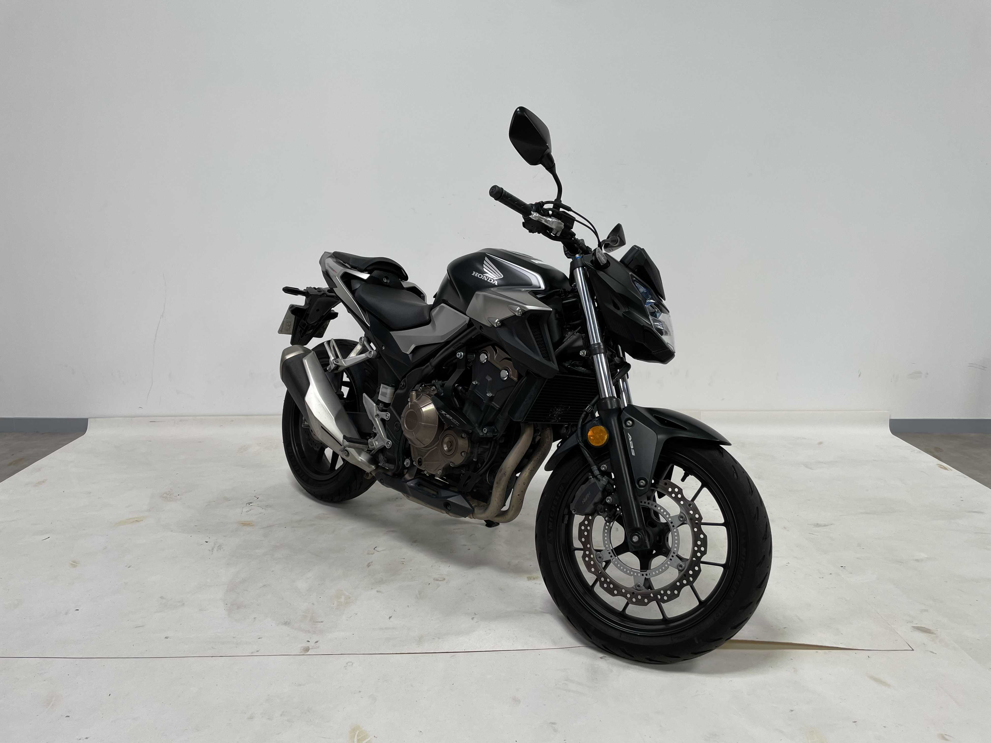 Honda CB 500 F ABS 2019 HD vue 3/4 droite