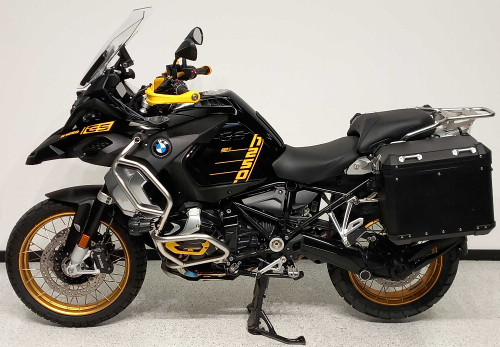 BMW R 1250 GS Adventure 2021 vue gauche