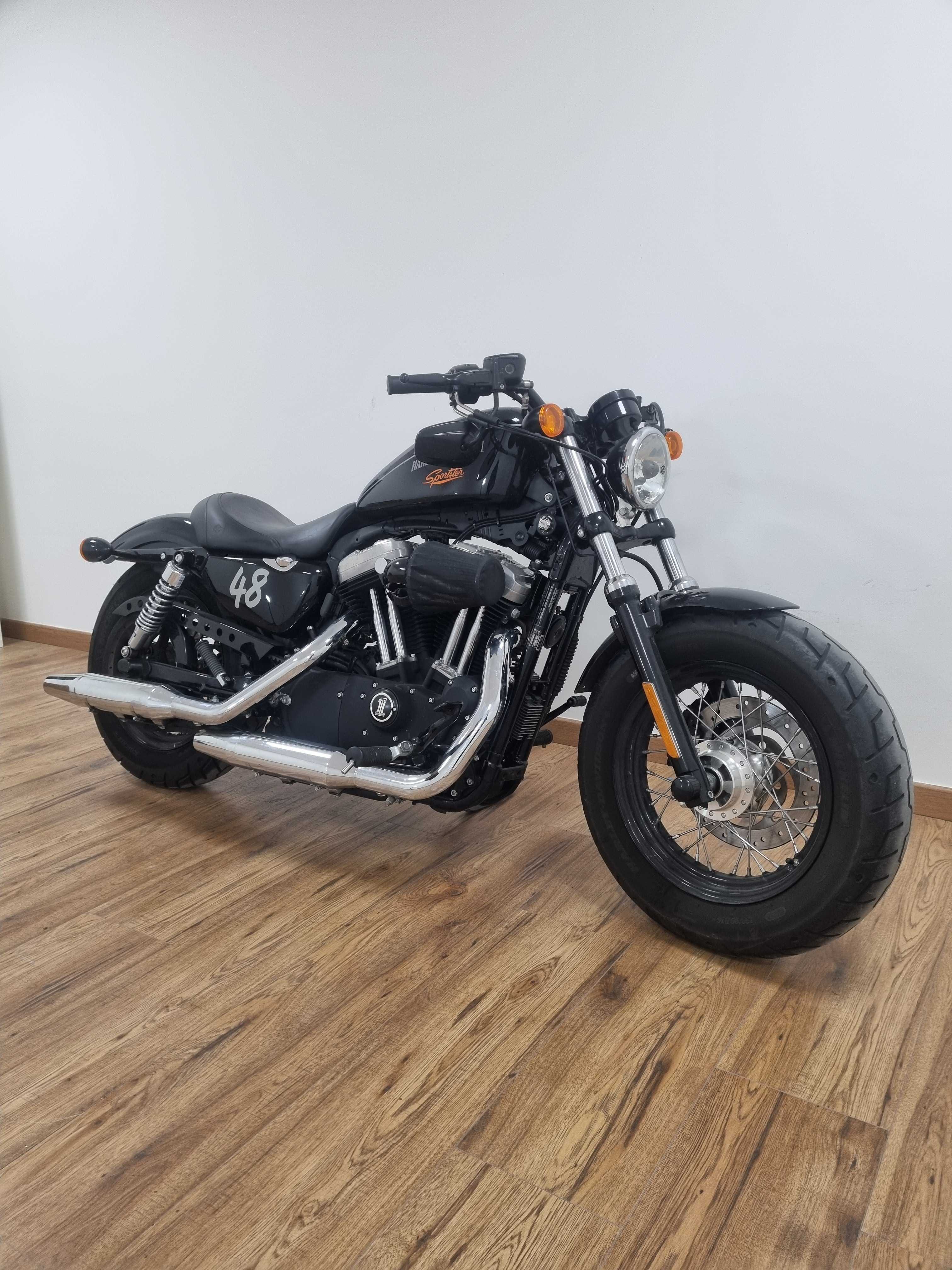Harley-Davidson 1200 forty eight 2012 HD vue 3/4 droite
