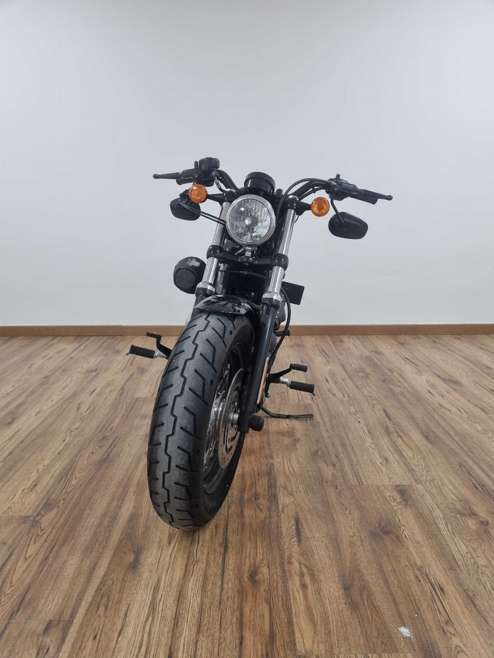 Harley-Davidson 1200 forty eight 2012 vue avant