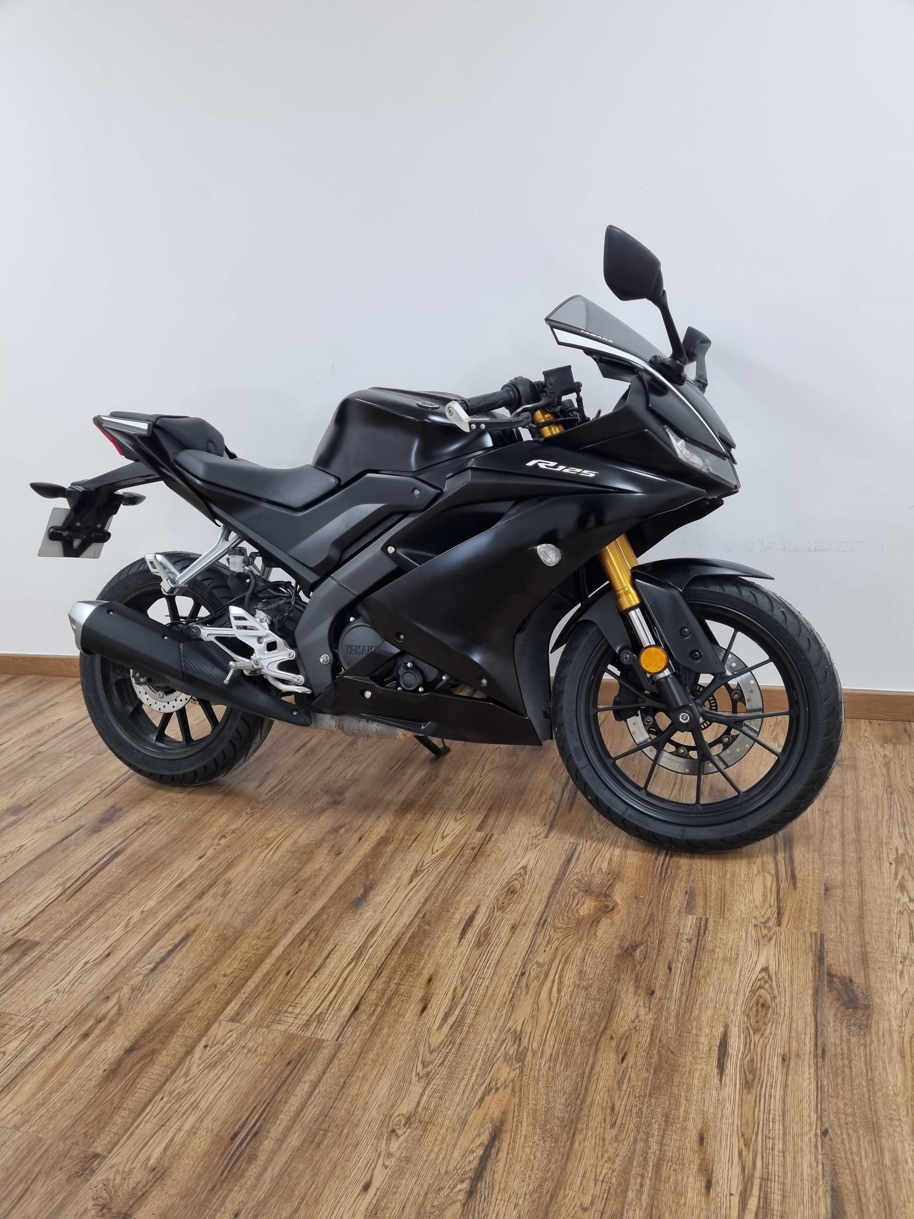 Yamaha YZF-R 125 ABS 2019 HD vue 3/4 droite