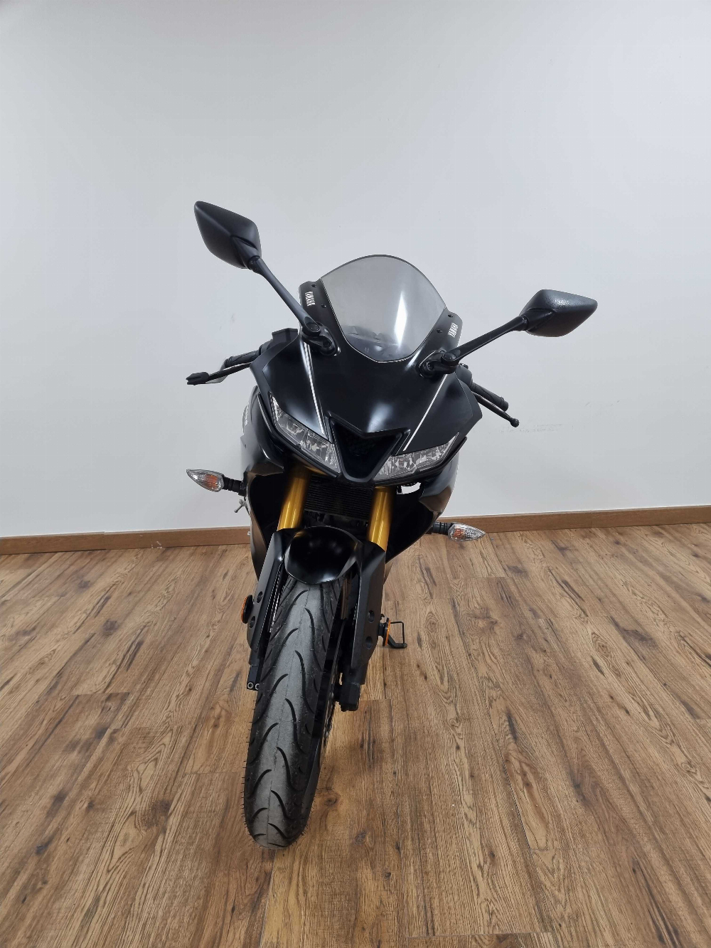 Yamaha YZF-R 125 ABS 2019 vue avant