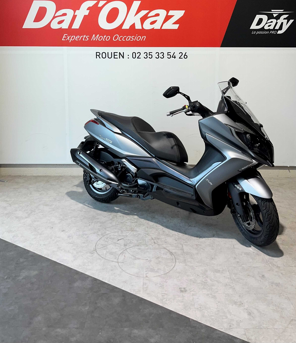 Kymco DOWNTOWN 350 2017 vue 3/4 droite