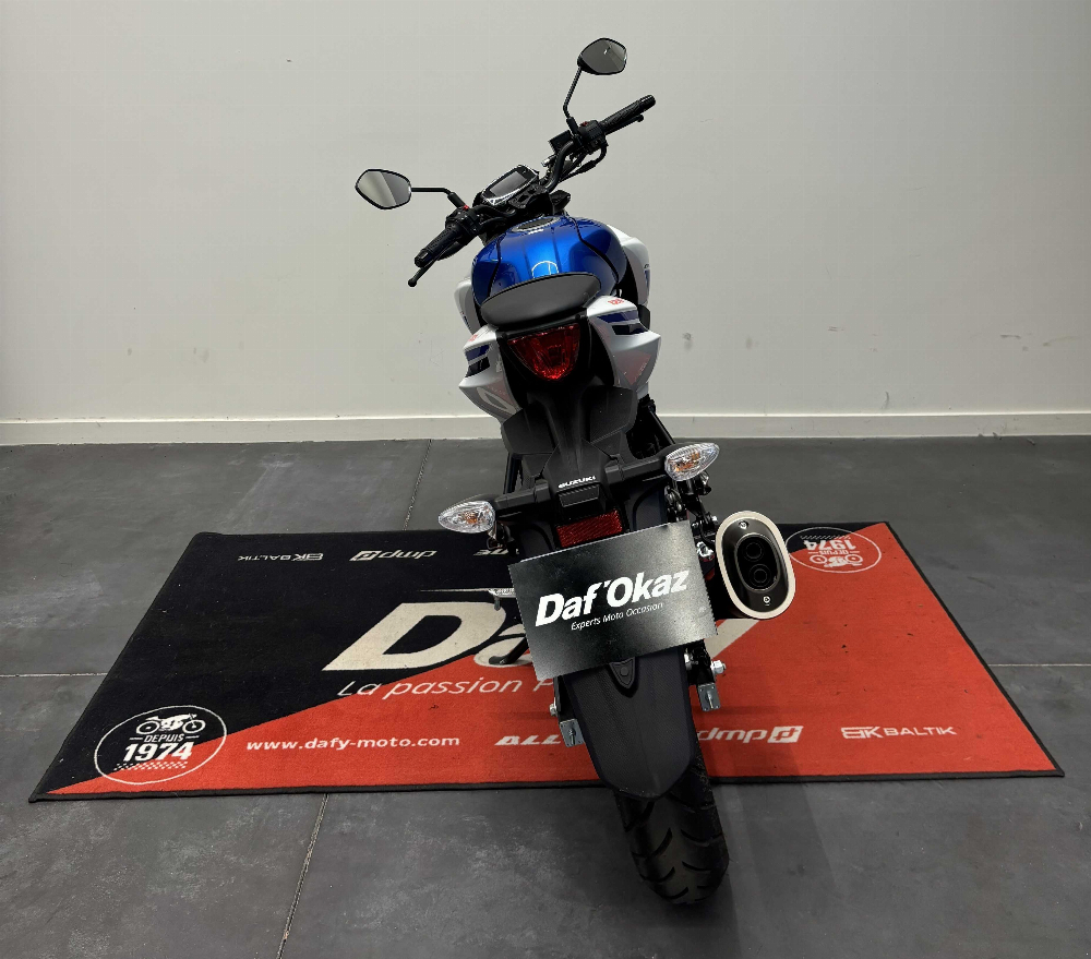 Suzuki GSX-S 125 2024 vue arrière