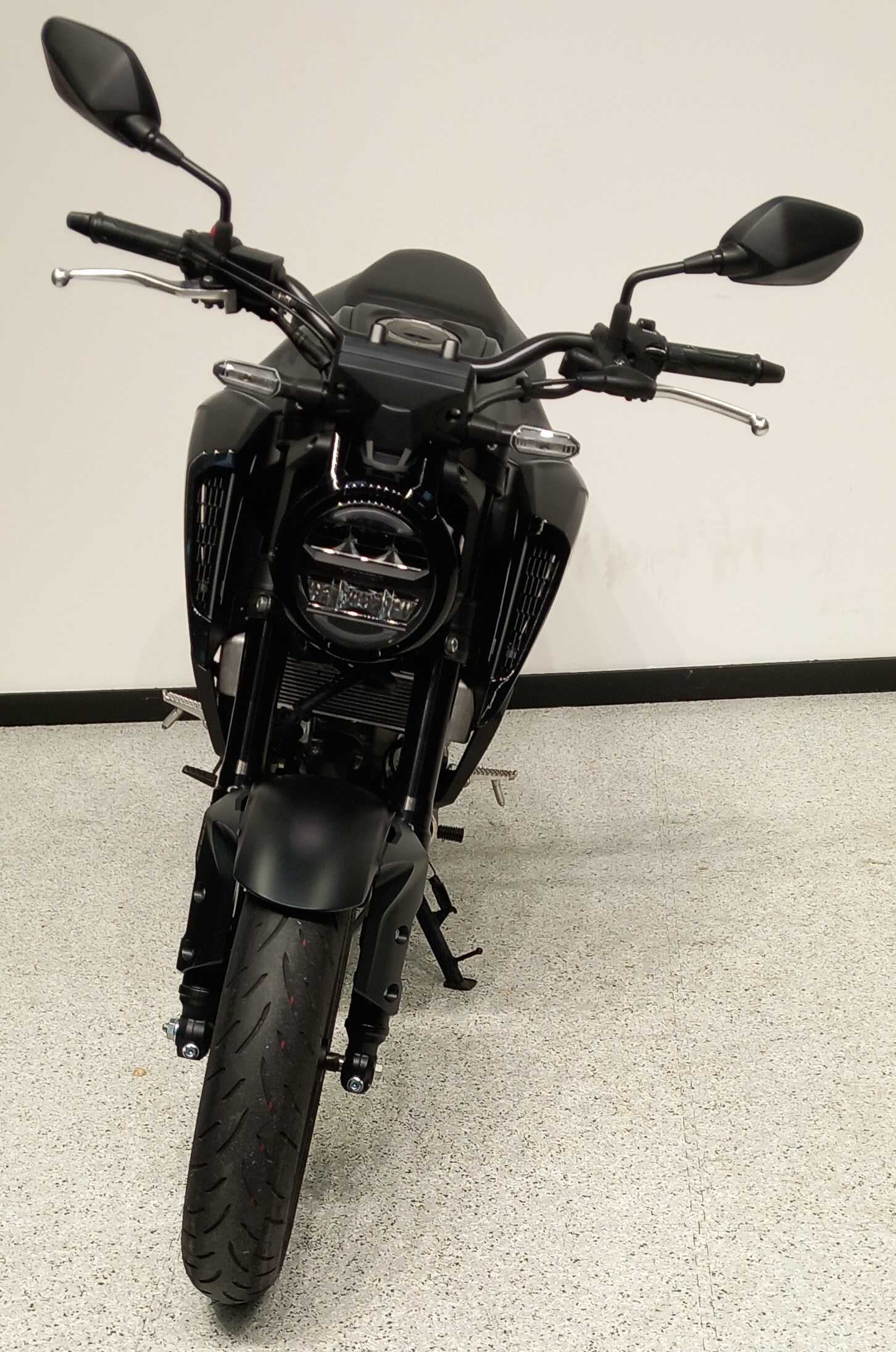 Honda CB 125 R 2023 HD vue avant