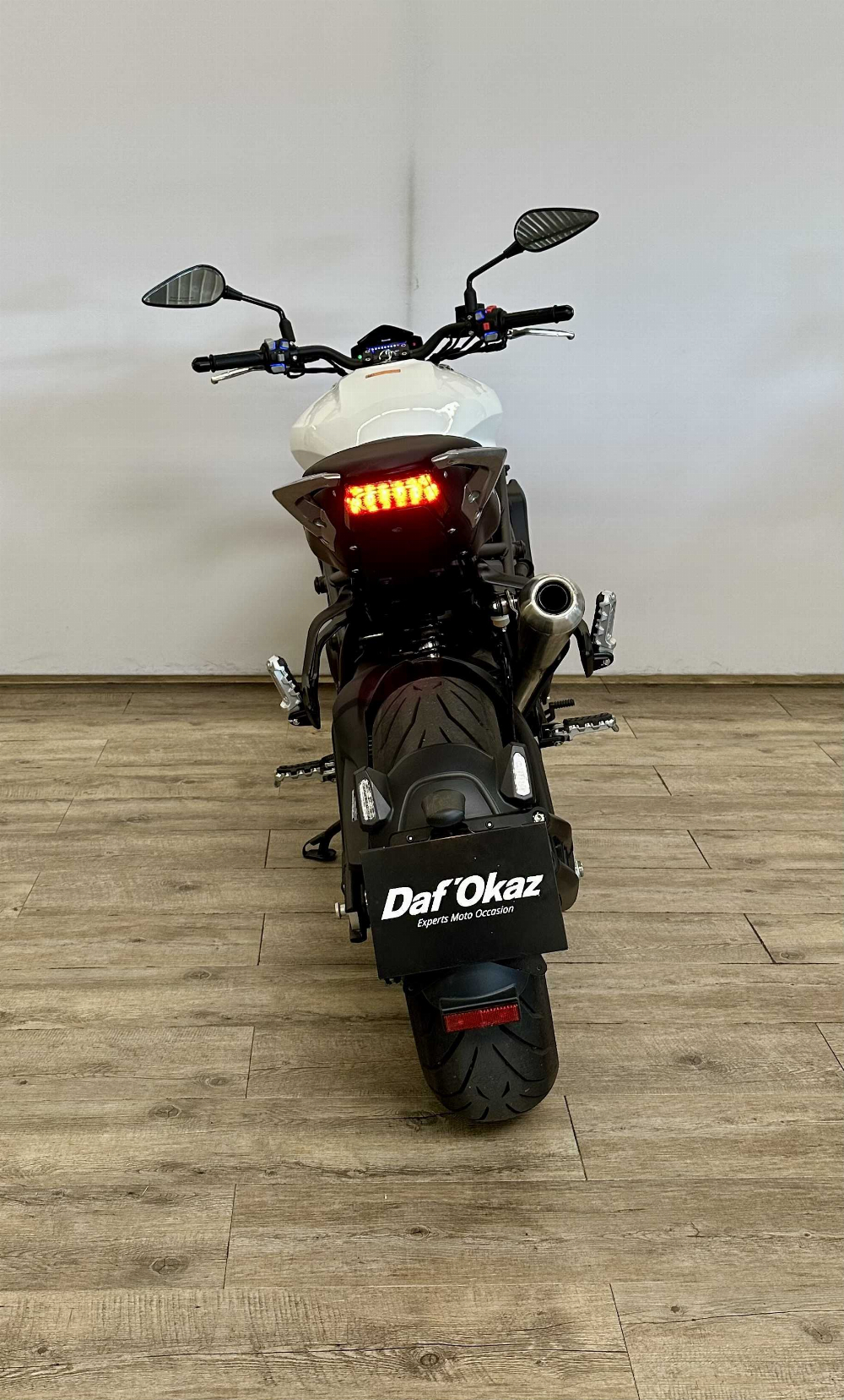 Benelli 752 S 752S 2022 vue arrière