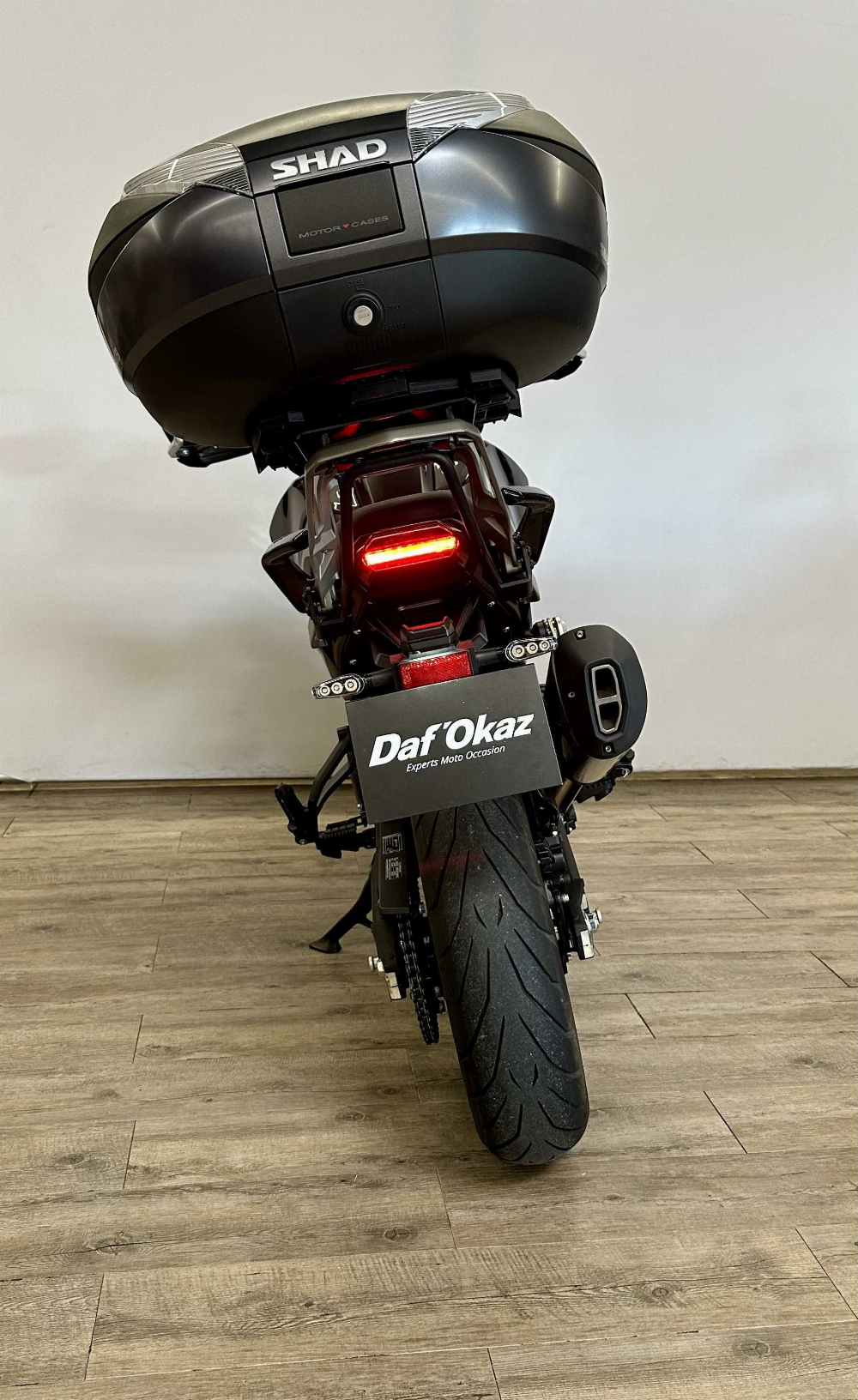 Benelli 702 TRK 702 TRK 2024 vue arrière