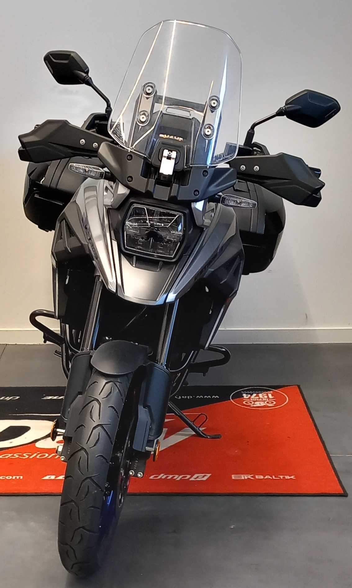 Suzuki DL 1050 V-Strom XT 2022 HD vue avant