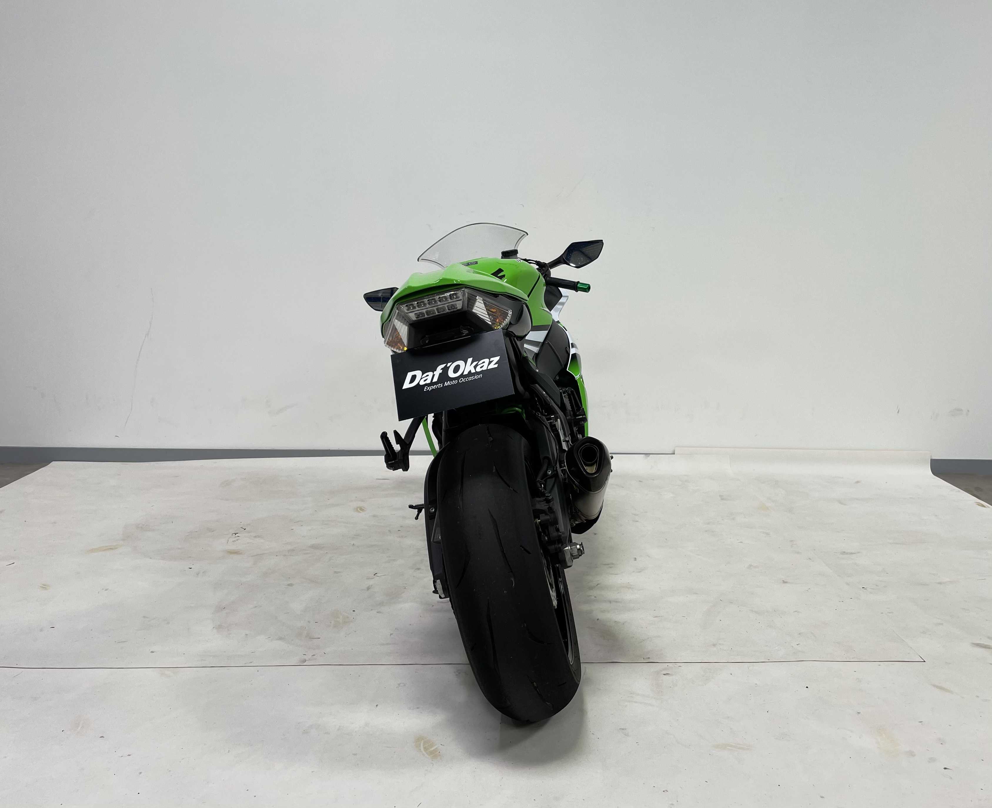 Kawasaki ZX-10R  Ninja ABS 2015 HD vue arrière