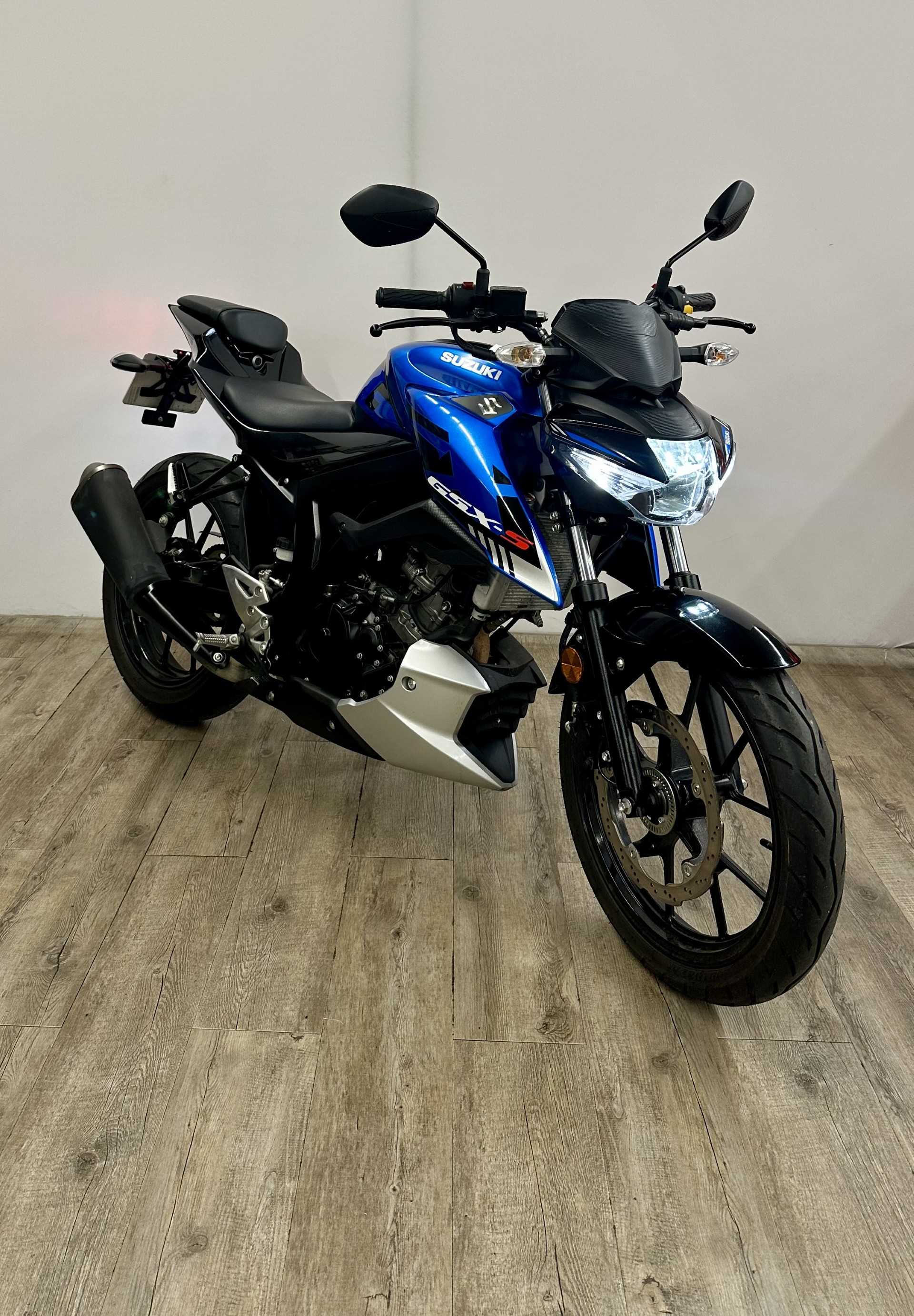 Suzuki GSX-S 125 2021 HD vue 3/4 droite
