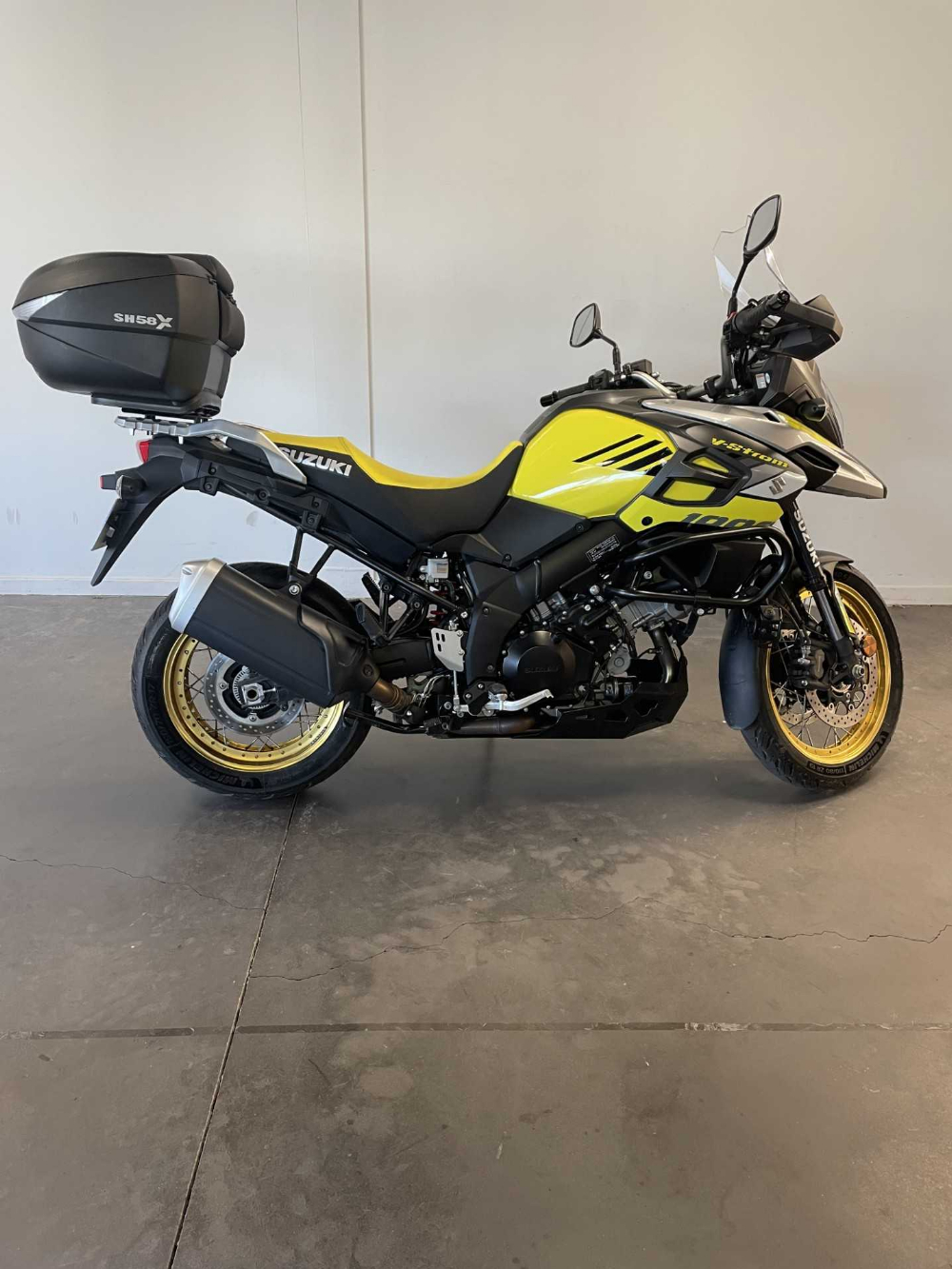 Suzuki DL 1000 V-Strom XT 2019 vue 3/4 droite