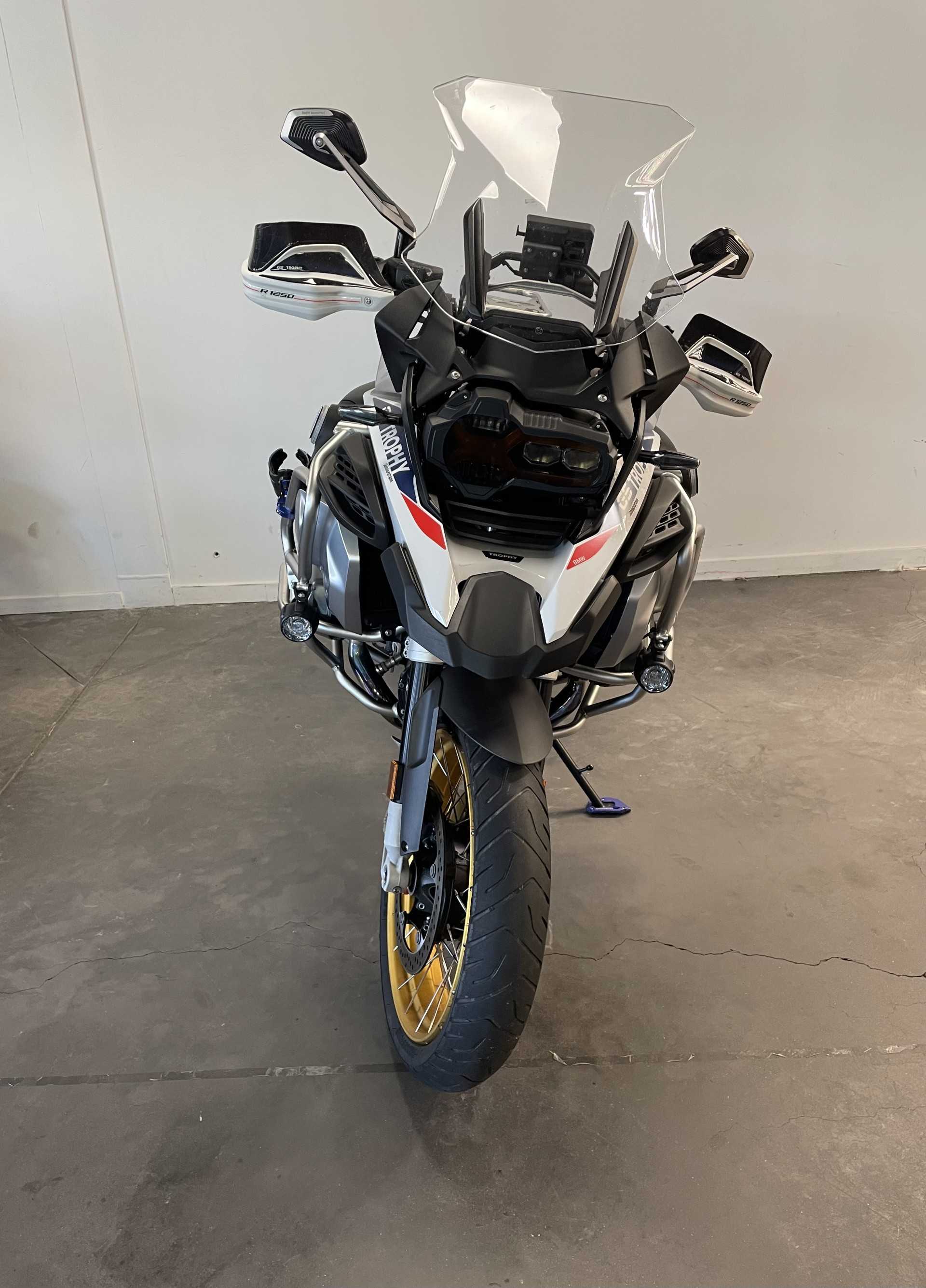 BMW R 1250 GS Adventure 2022 HD vue avant