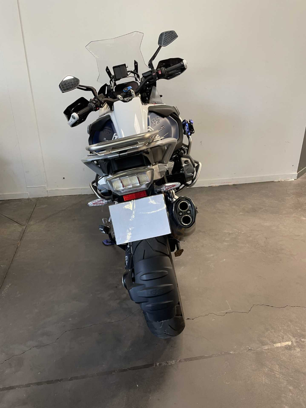 BMW R 1250 GS Adventure 2022 vue arrière