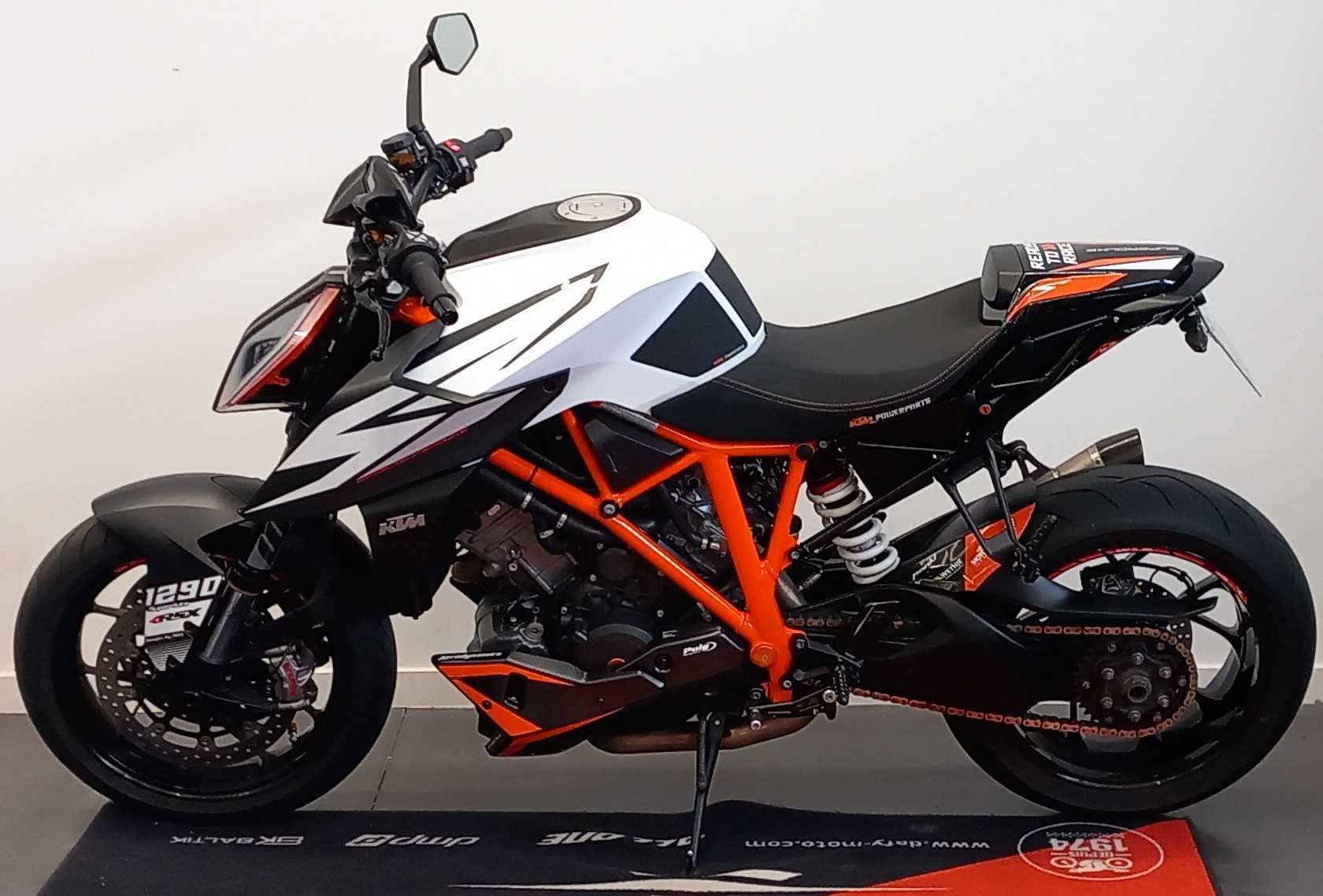 KTM 1290 Super Duke R 2019 HD vue gauche