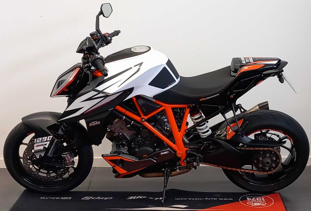 KTM 1290 Super Duke R 2019 vue gauche