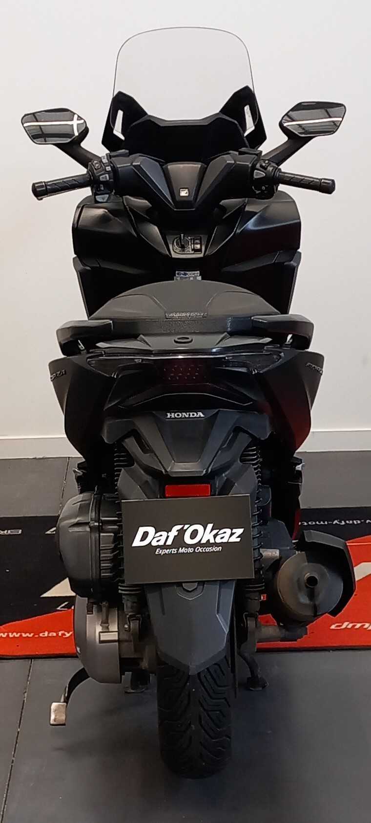 Honda NSS 125 Forza ABS 2021 vue gauche