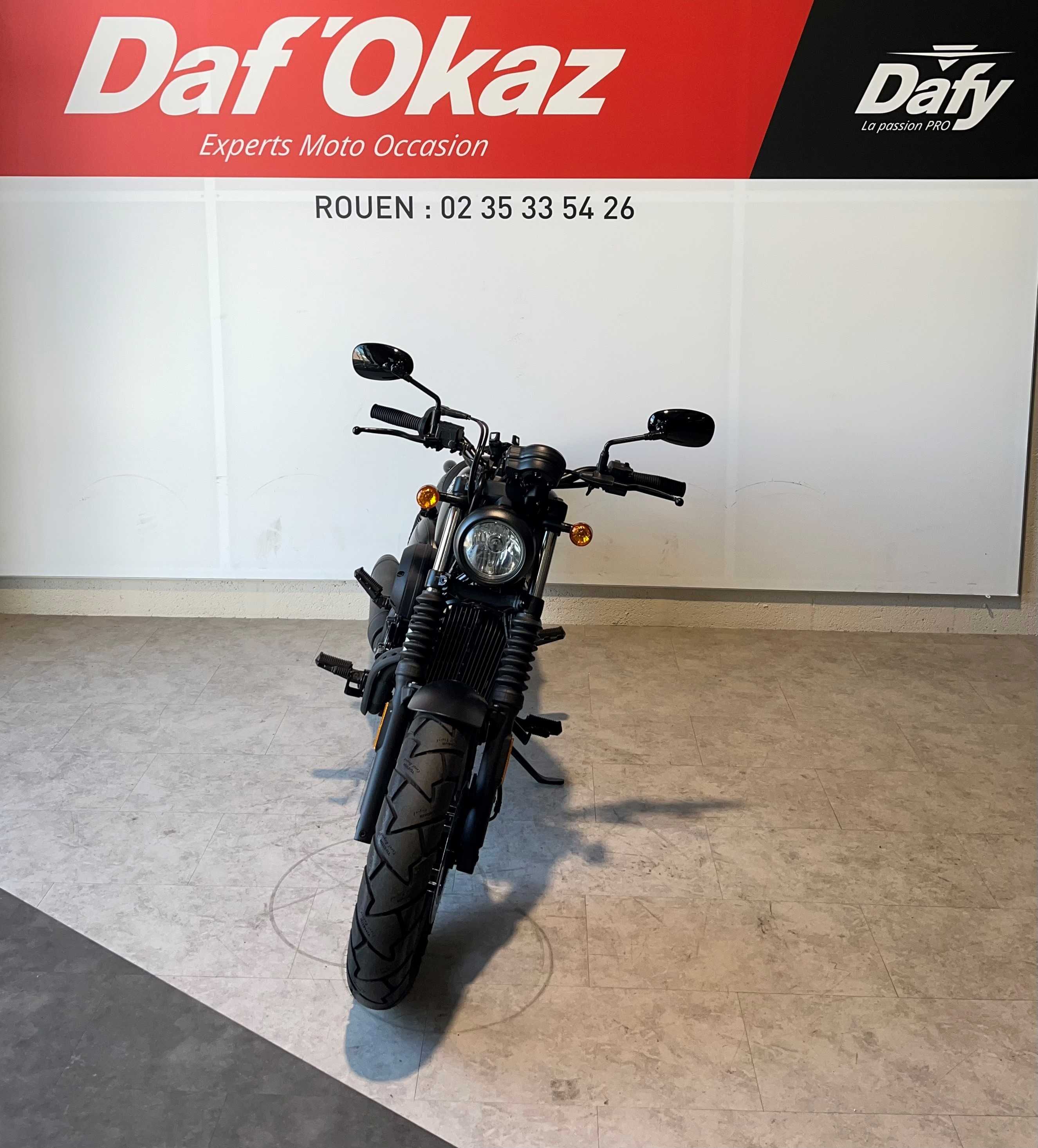 Hyosung BOBBER 125 2023 HD vue avant