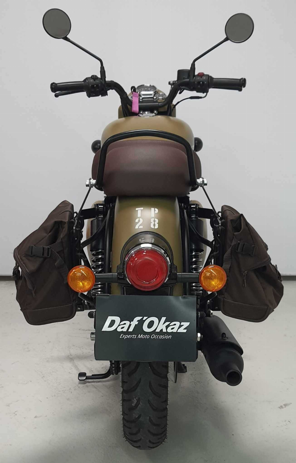 Royal Enfield CLASSIC 350 SIGNALS "DESERT SAND" 2023 vue arrière