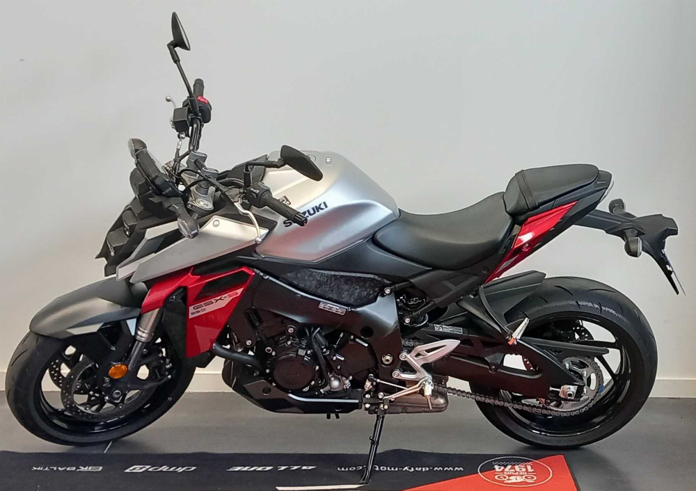 Suzuki GSX-S 950 2024 vue gauche