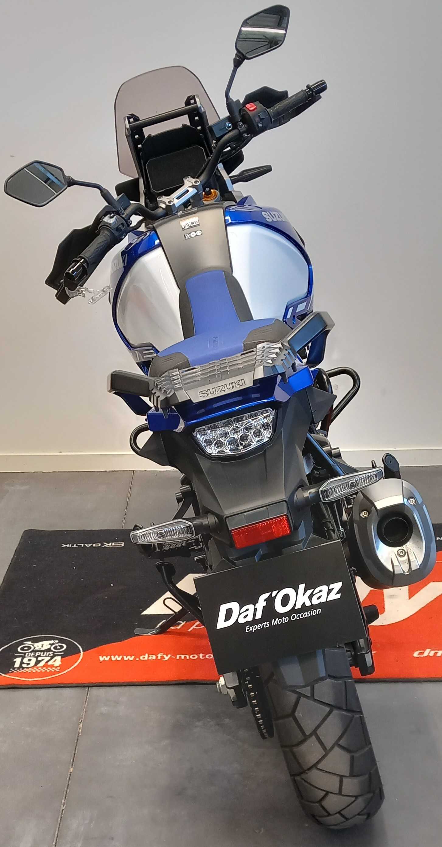 Suzuki DL 1050 V-Strom DE 2024 HD vue arrière