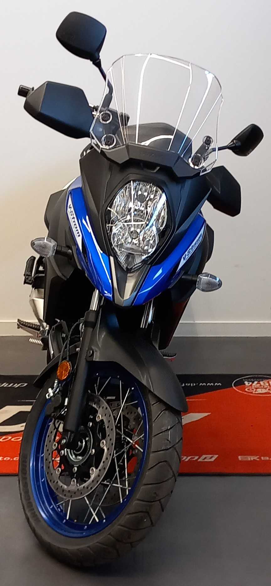 Suzuki DL 650 V-Strom XT 2022 vue avant