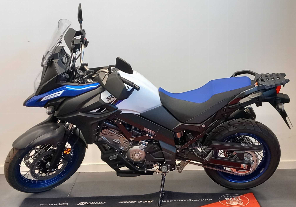 Suzuki DL 650 V-Strom XT 2022 vue gauche