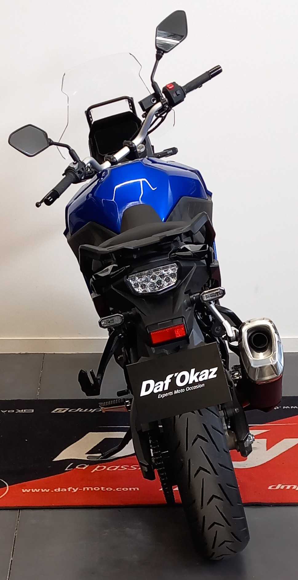 Suzuki DL 800 V-Strom SE 2024 HD vue arrière