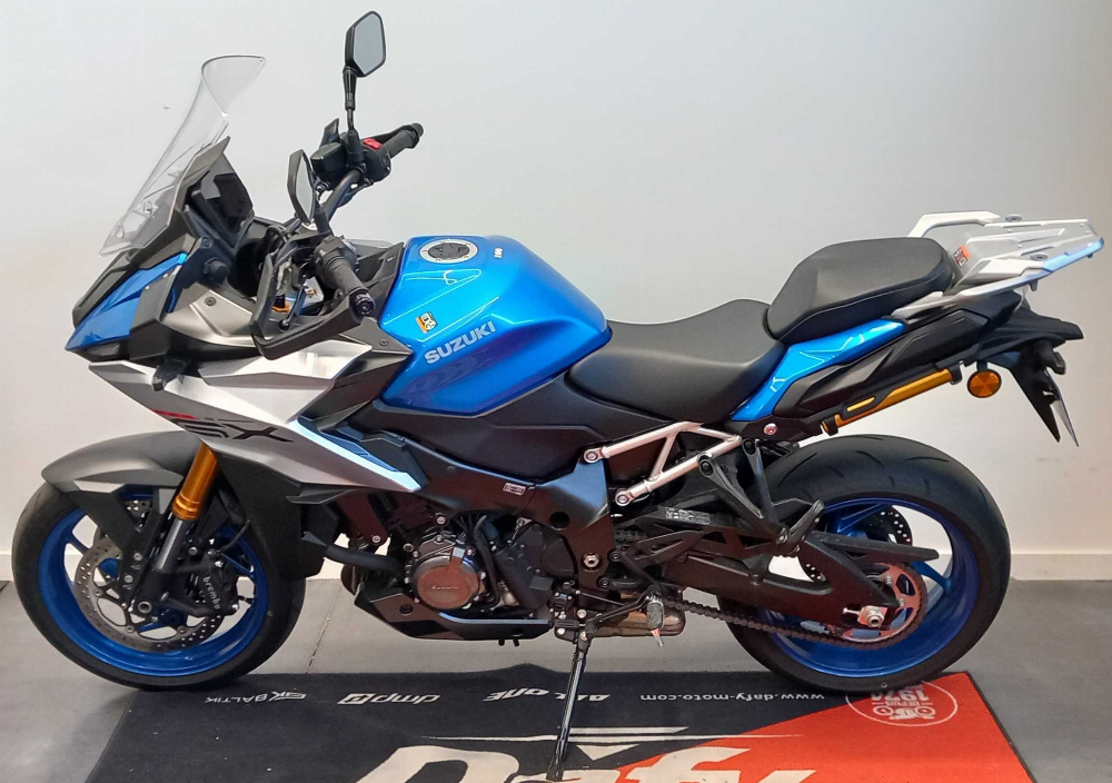 Suzuki GSX-S 1000 GX 2024 vue gauche