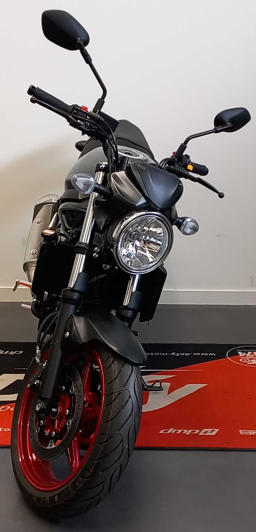 Suzuki SV 650 2022 vue avant