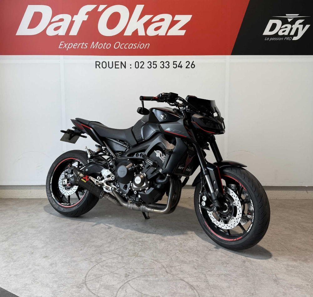 Yamaha MT-09 850 ABS 2019 vue 3/4 droite
