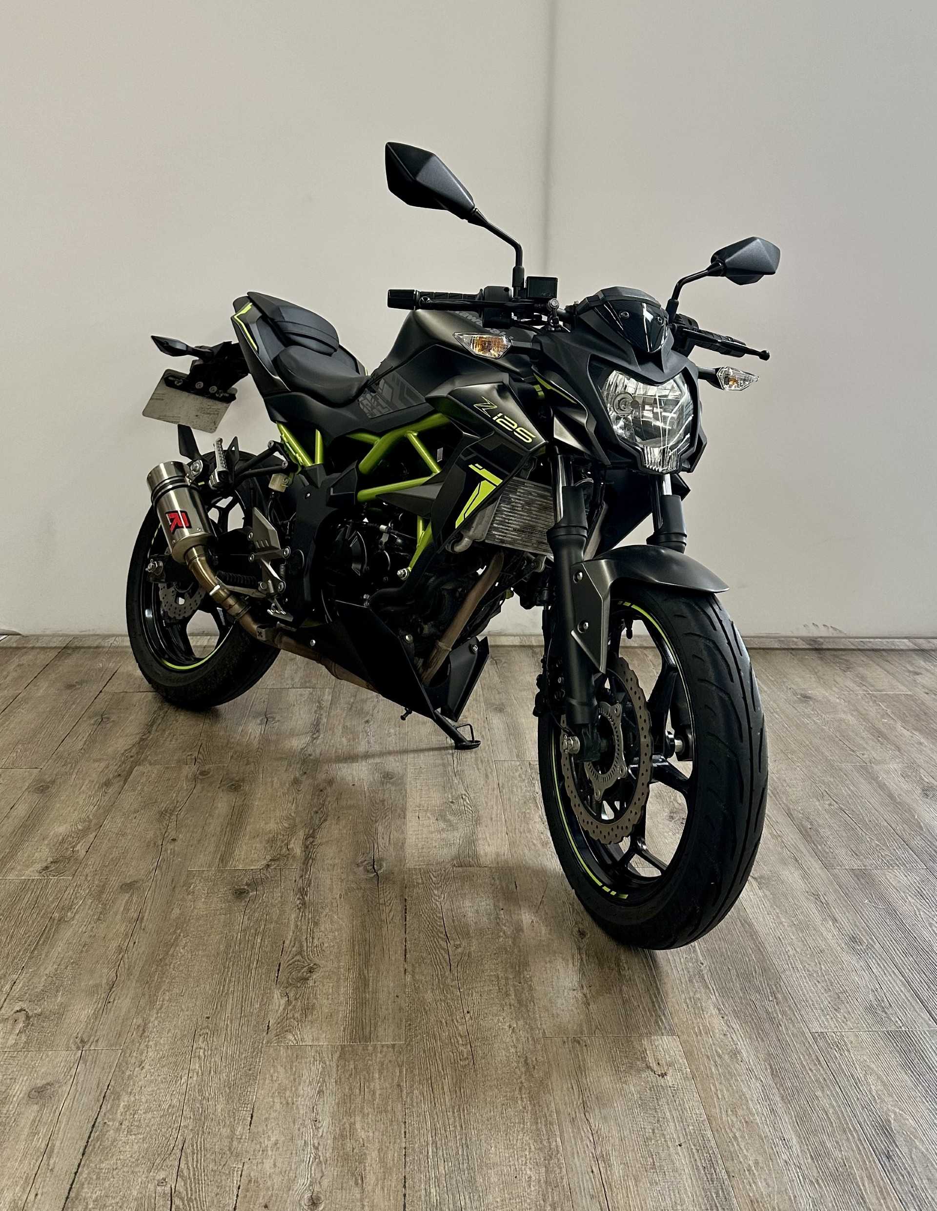 Kawasaki Z 125 2022 HD vue 3/4 droite
