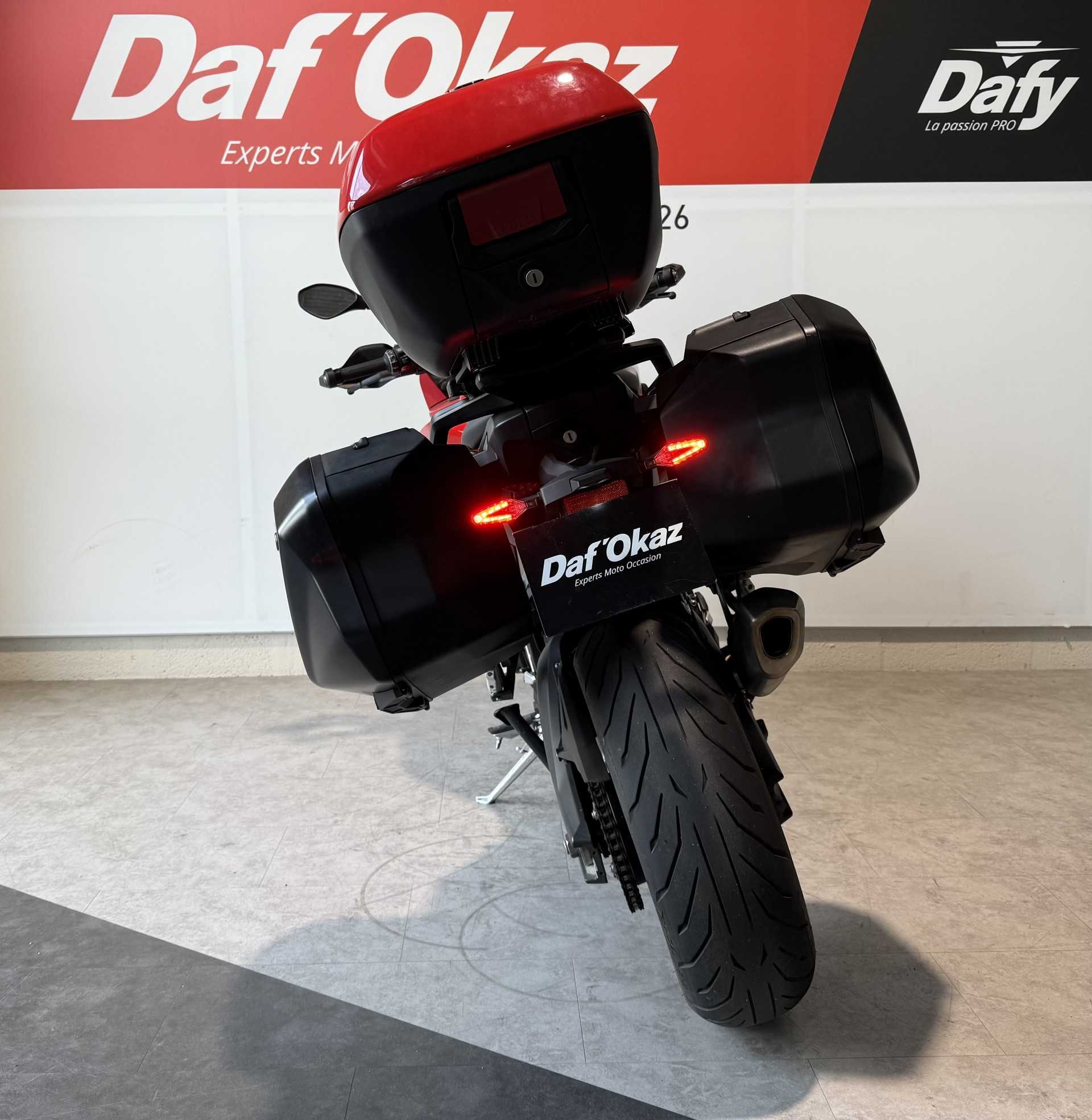 BMW S 1000 XR 2020 HD vue arrière
